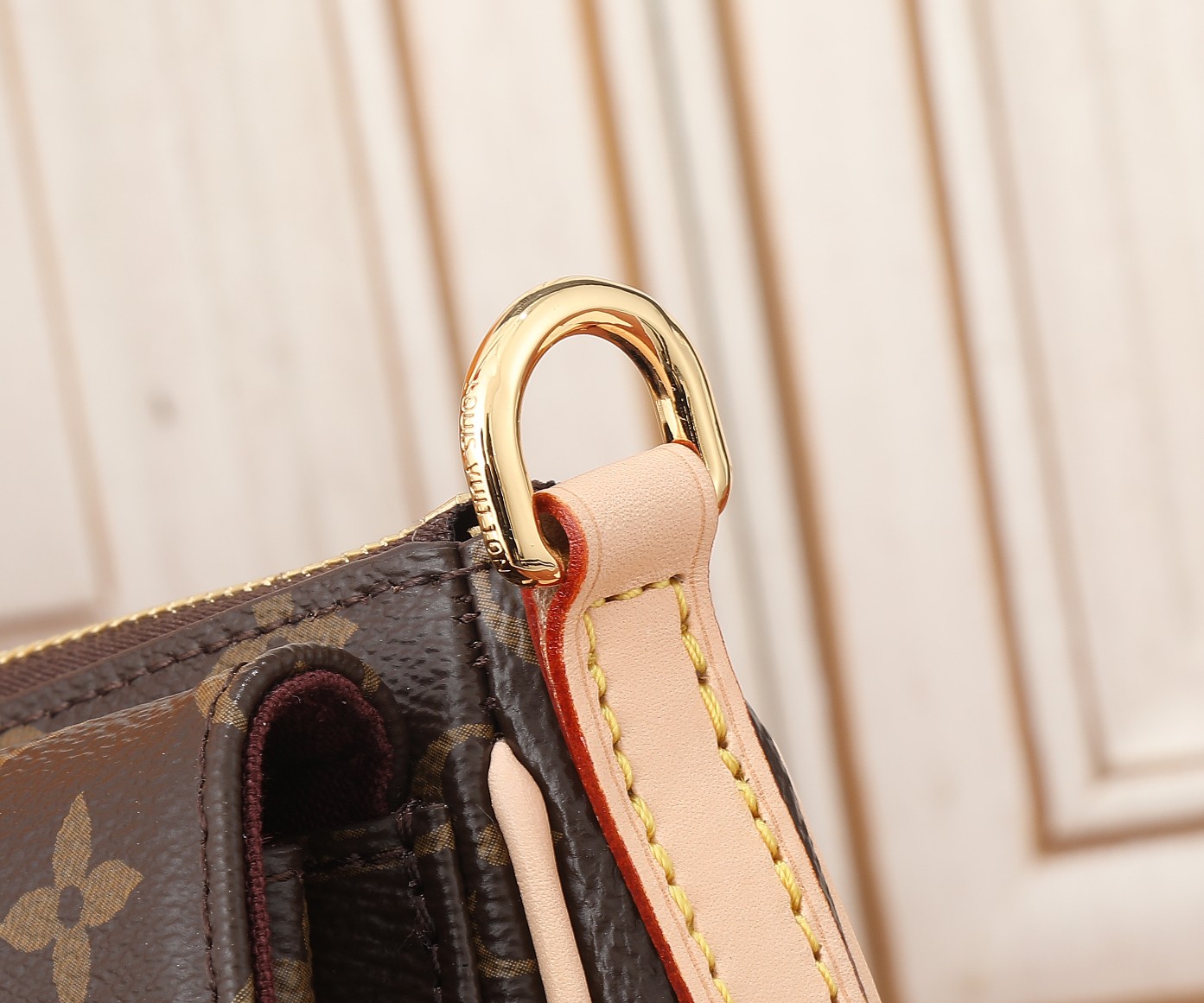 Louis Vuitton Vibe Monogram Canvas Shoulder Bag M46999 - Image 6