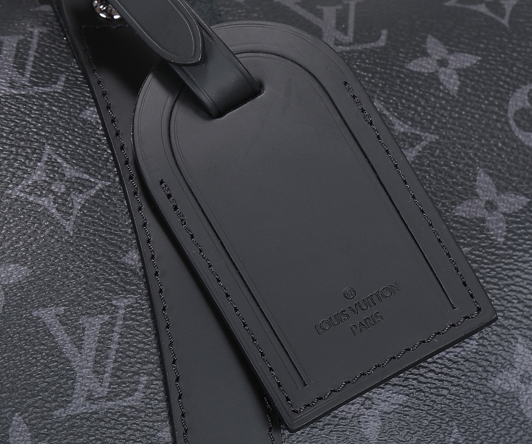 Louis Vuitton Keepall 50 Travel Bag in Monogram Eclipse Canvas - Image 6