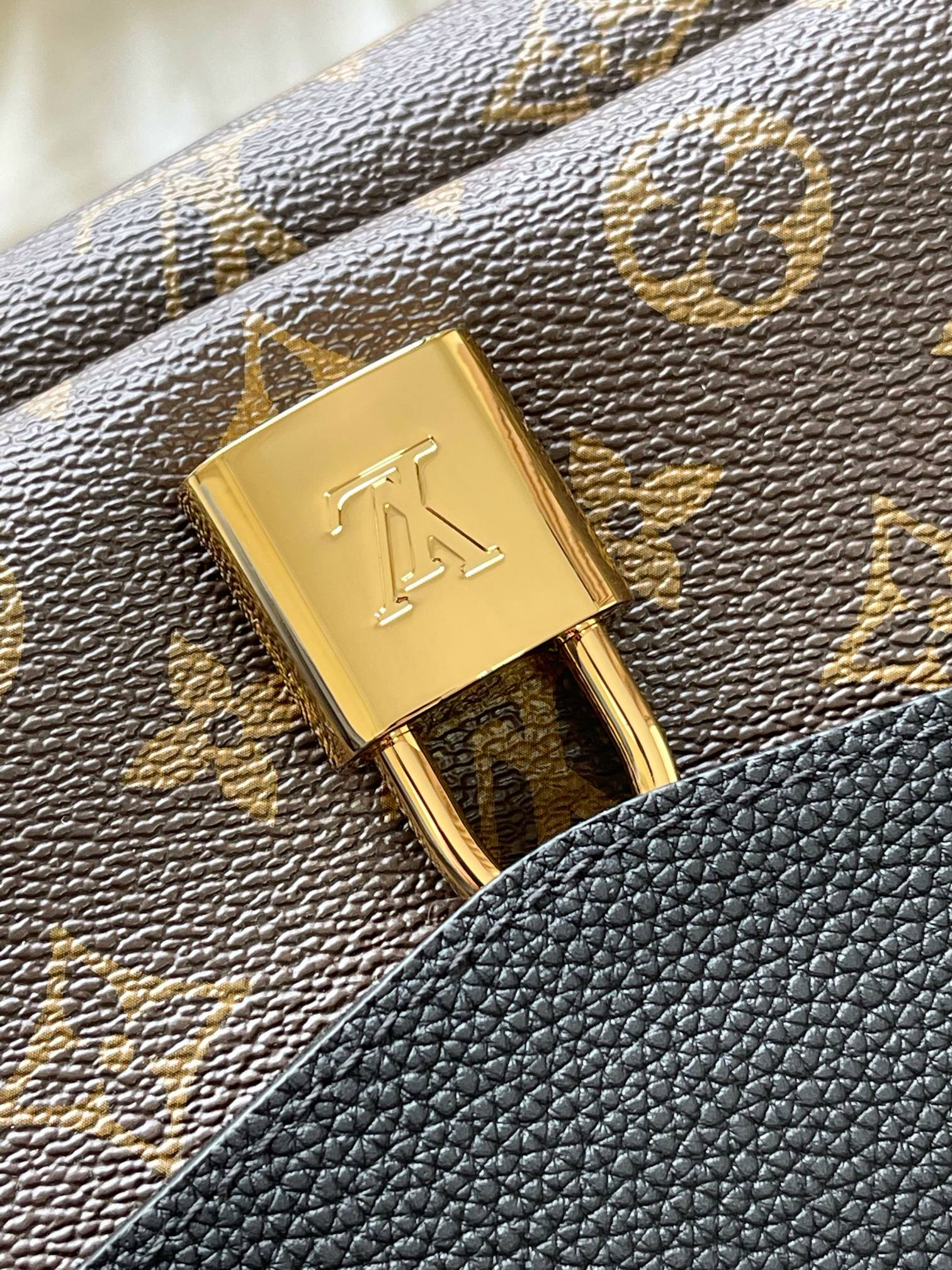 Louis Vuitton Saint-Germain PM Monogram Canvas Handbag - Image 6