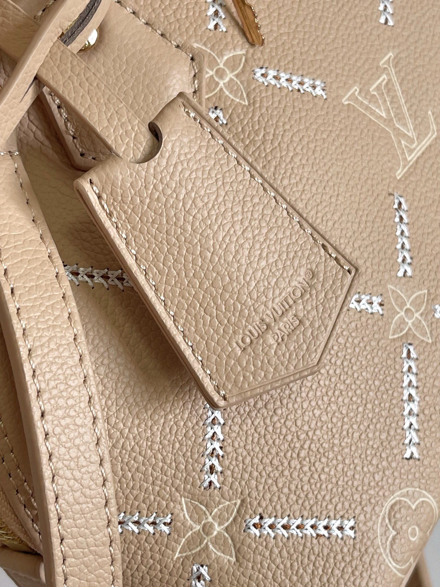 Louis Vuitton Alma BB Monogram Empreinte Leather Handbag - Image 6