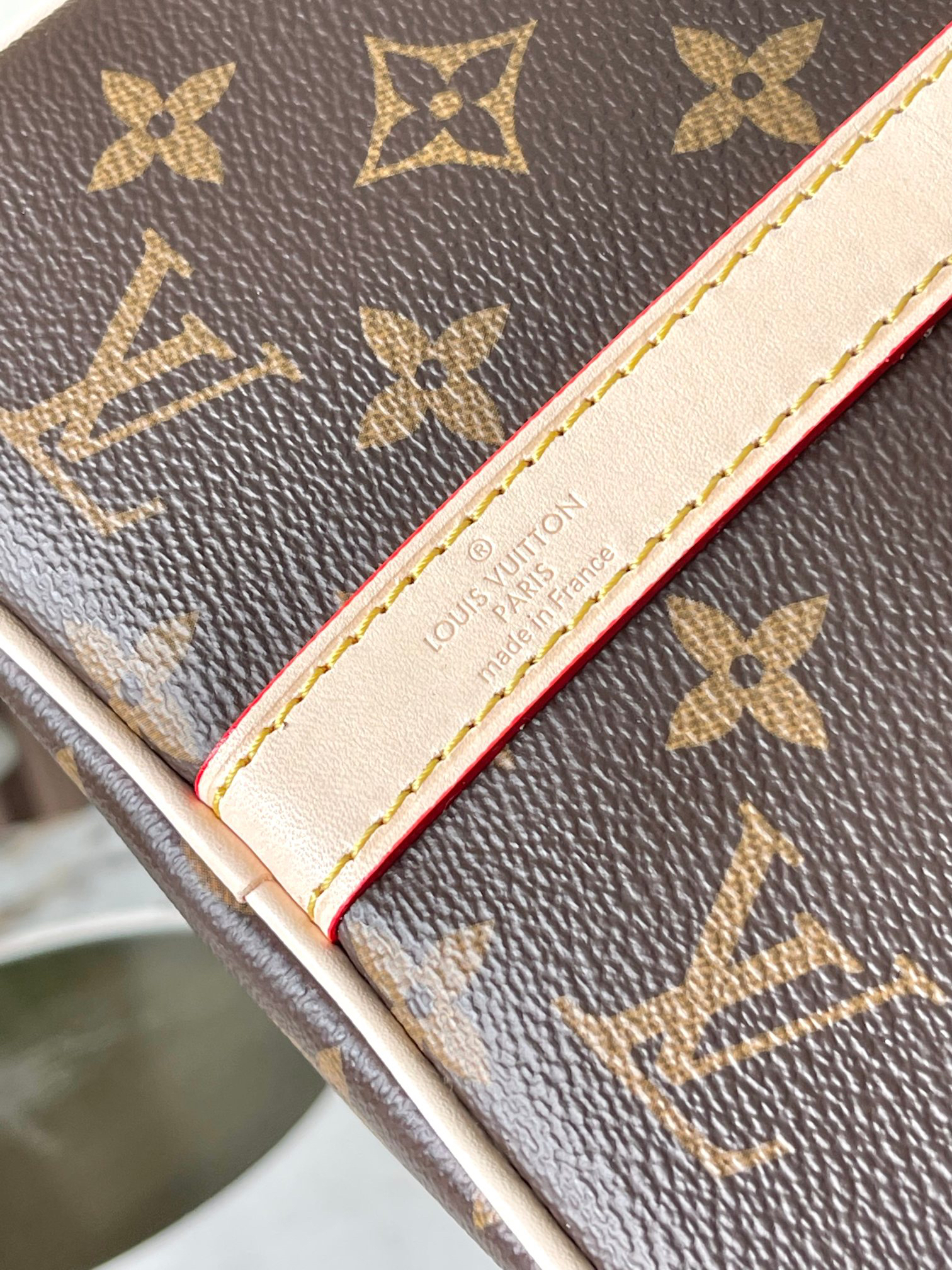 Louis Vuitton Speedy Bandouliere 30 Monogram Canvas Crossbody Bag - Image 6