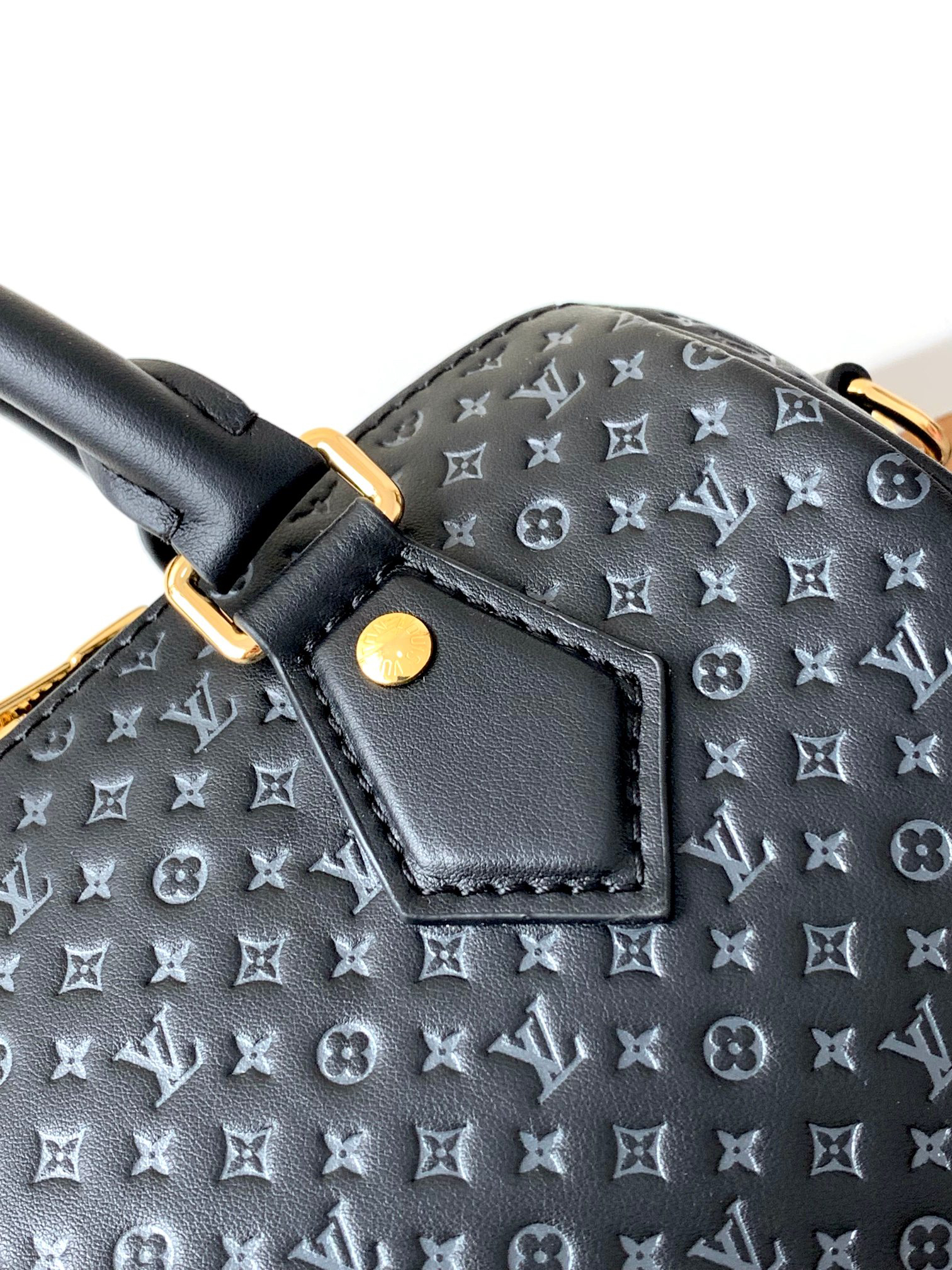 Louis Vuitton Speedy Bandouliere 20 Leather Crossbody Bag - Image 6