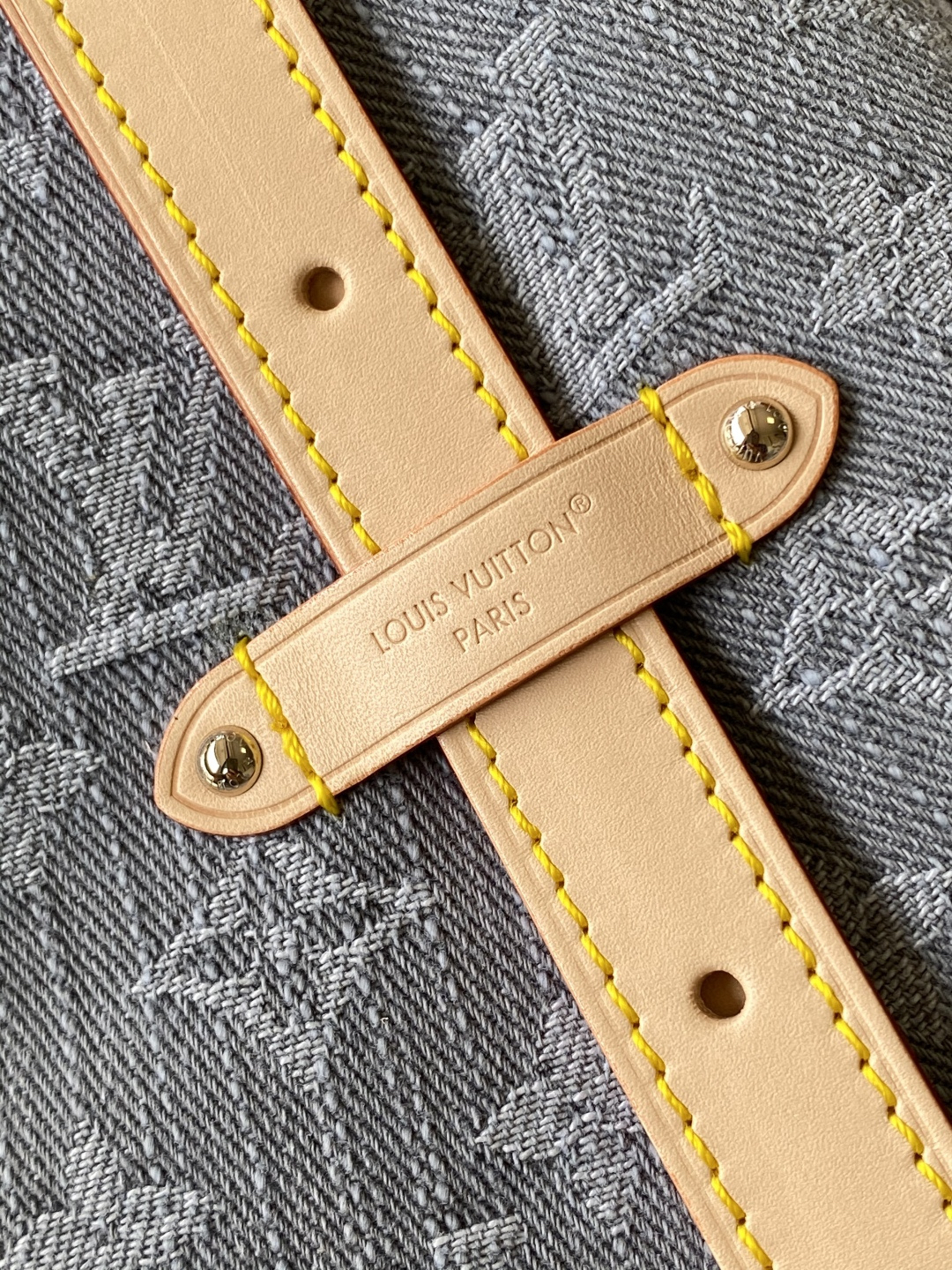Louis Vuitton CarryAll MM Monogram Denim Handbag - Image 6