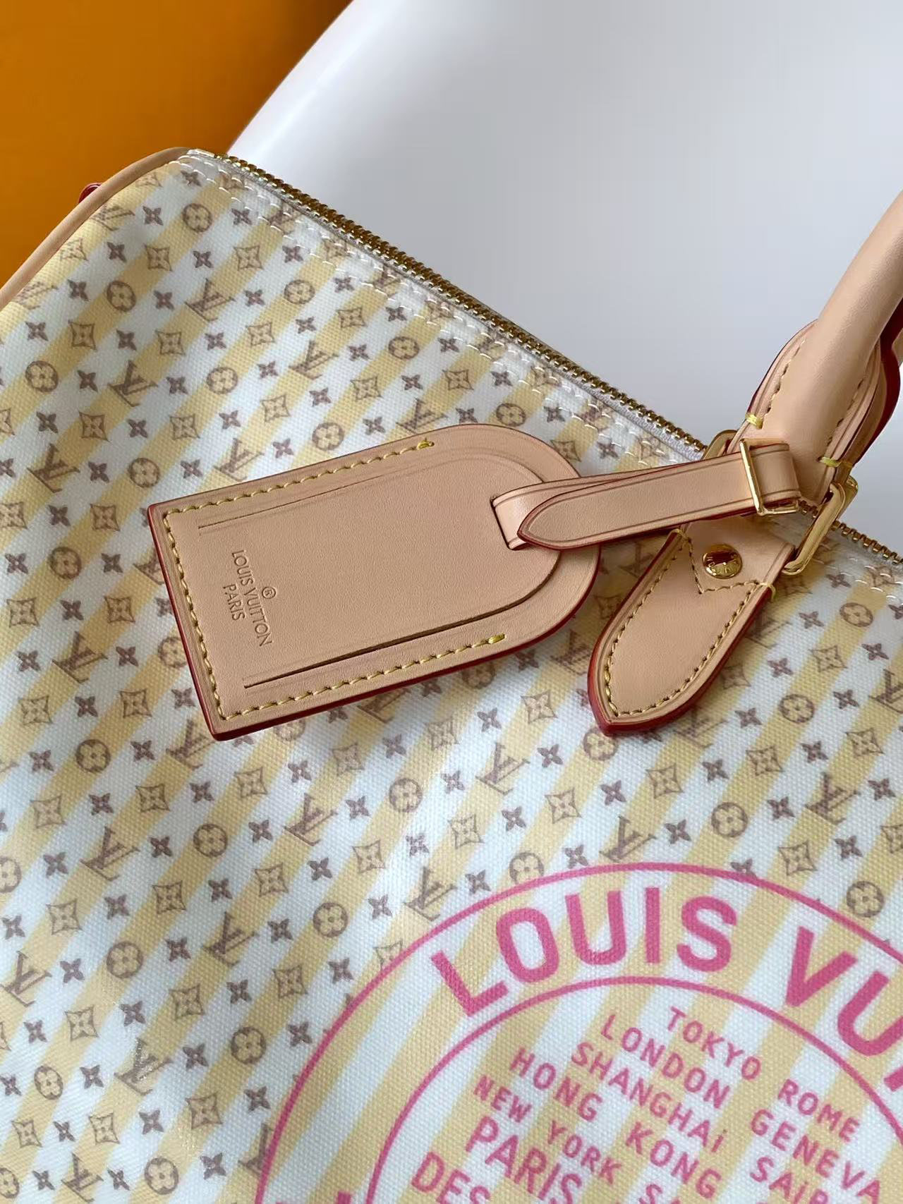 Louis Vuitton Keepall Bandouliere 45 Travel Bag in LV Stamp Canvas - Image 6
