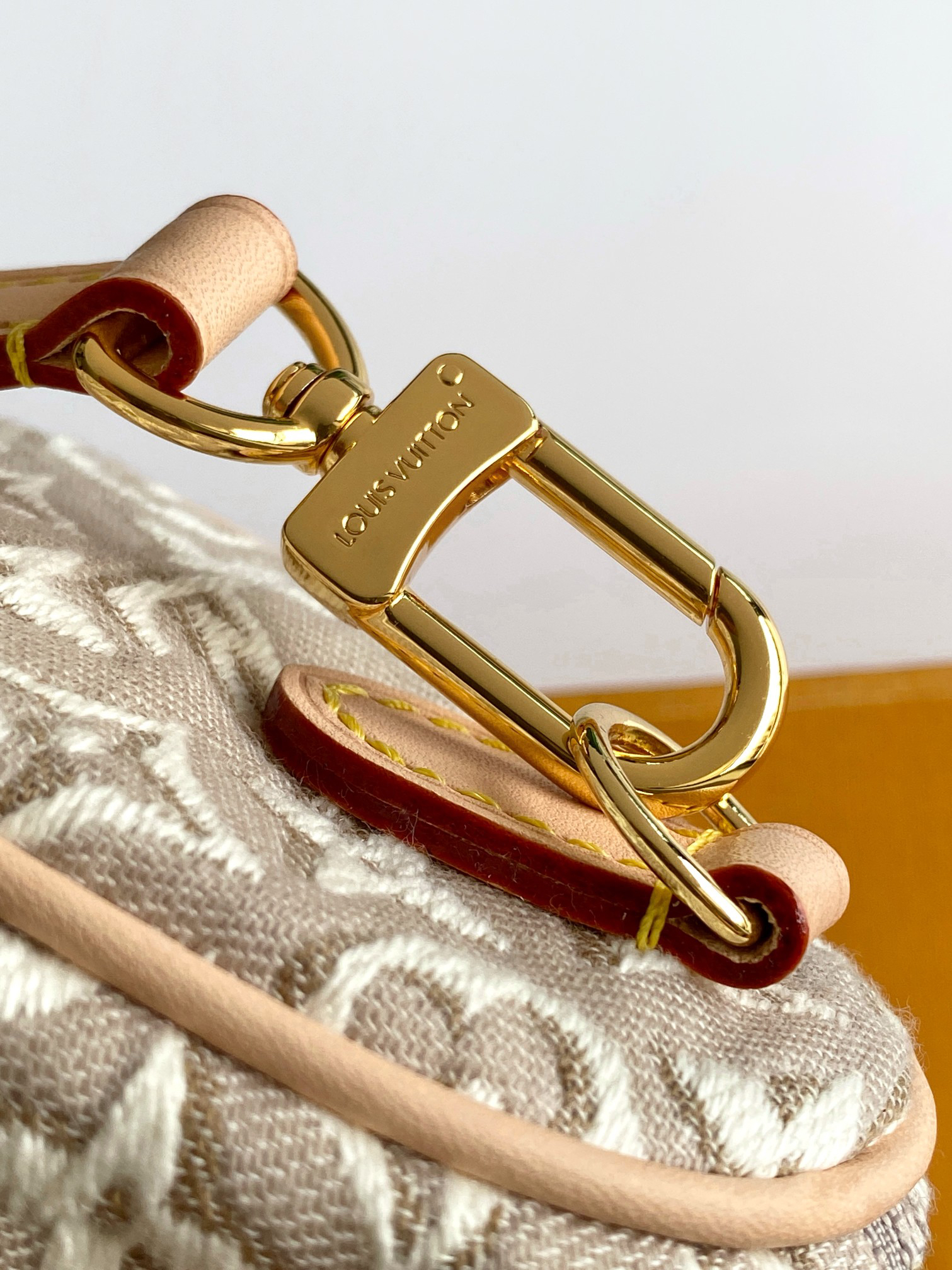 Louis Vuitton Nano Speedy Handbag M28502 - Image 6
