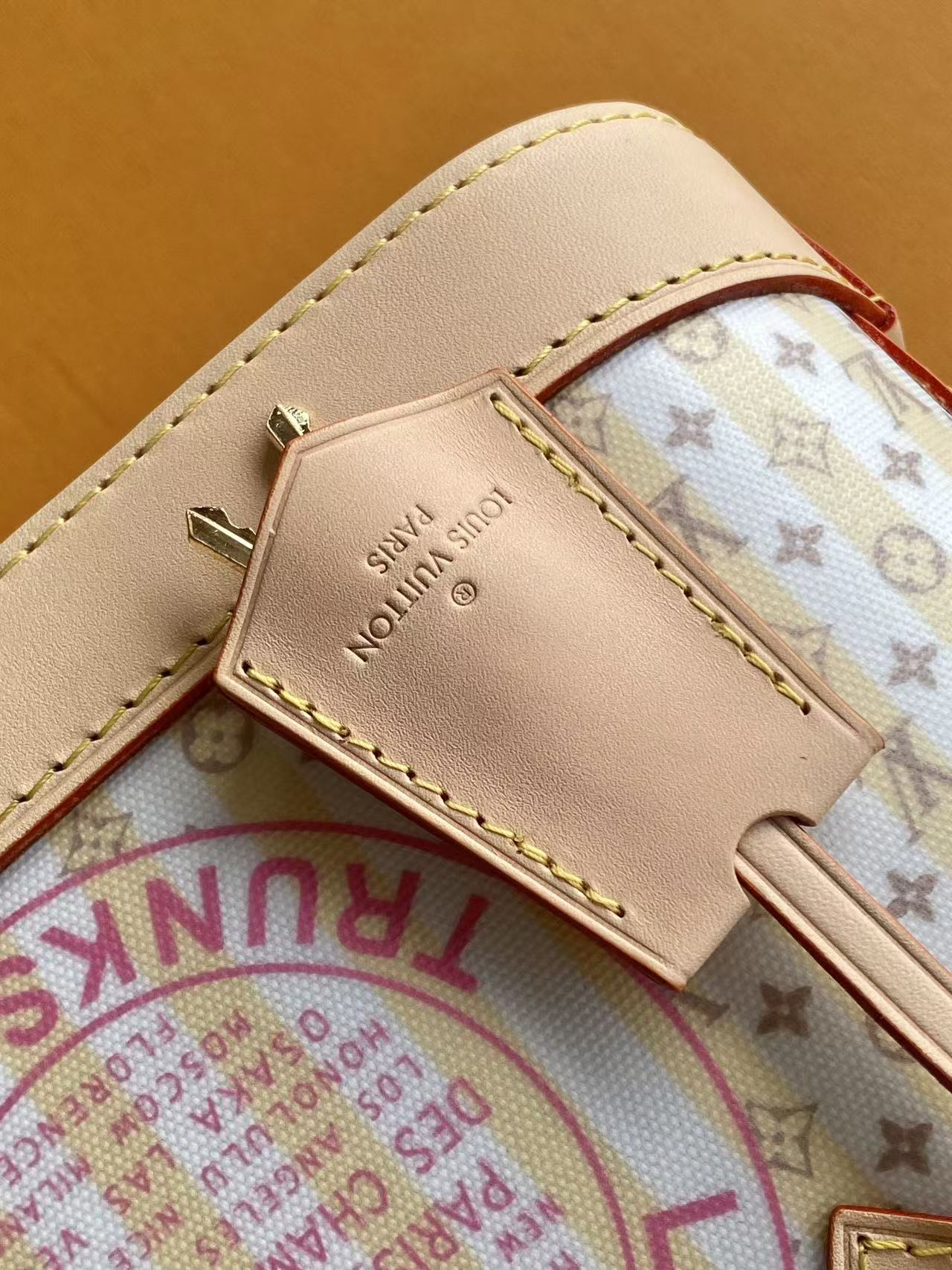 Louis Vuitton Alma BB Handbag in Beige Monogram Canvas - Image 6