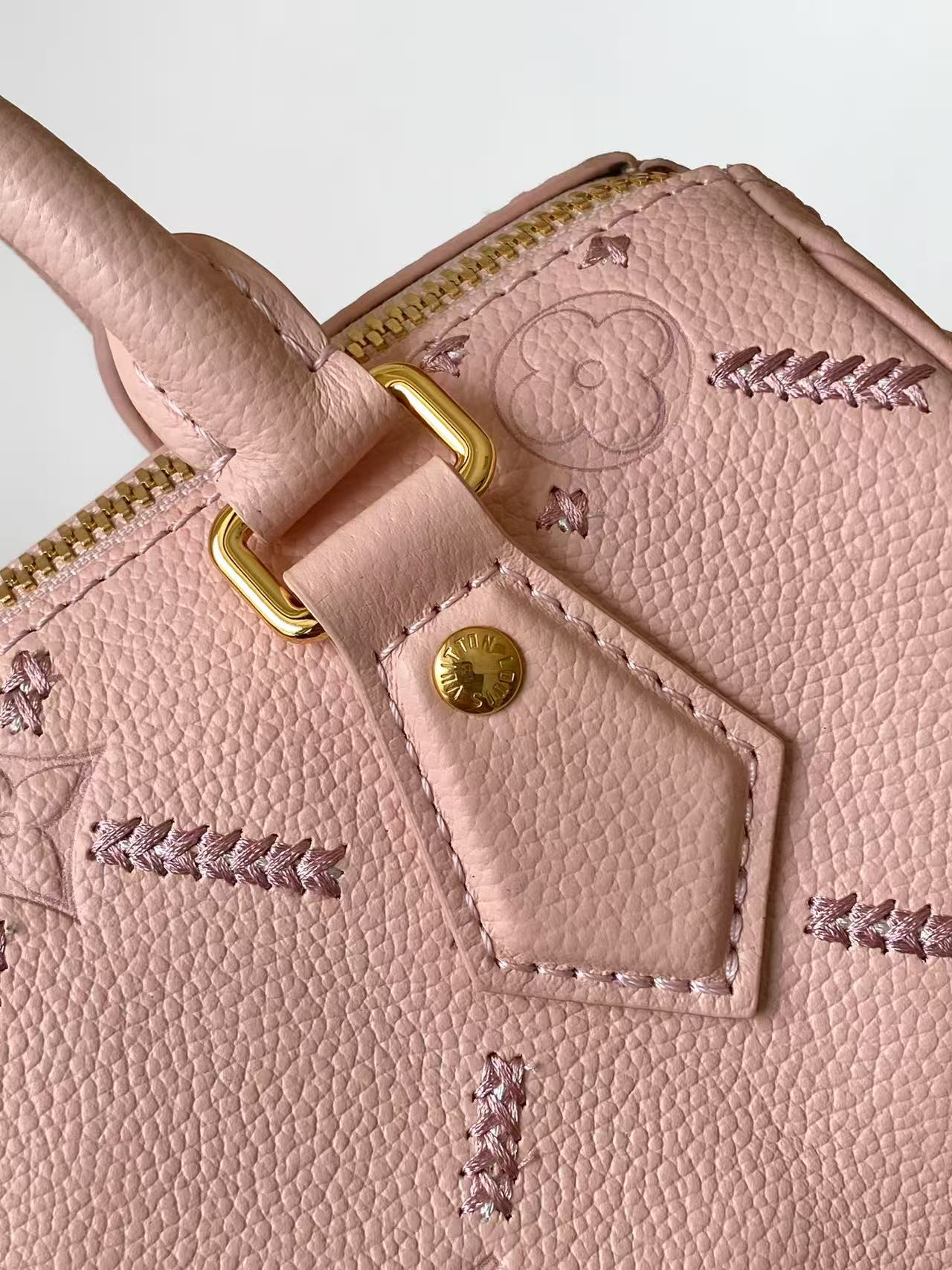 Louis Vuitton Speedy Bandoulière 20 Handbag in Monogram Empreinte Leather - Image 6