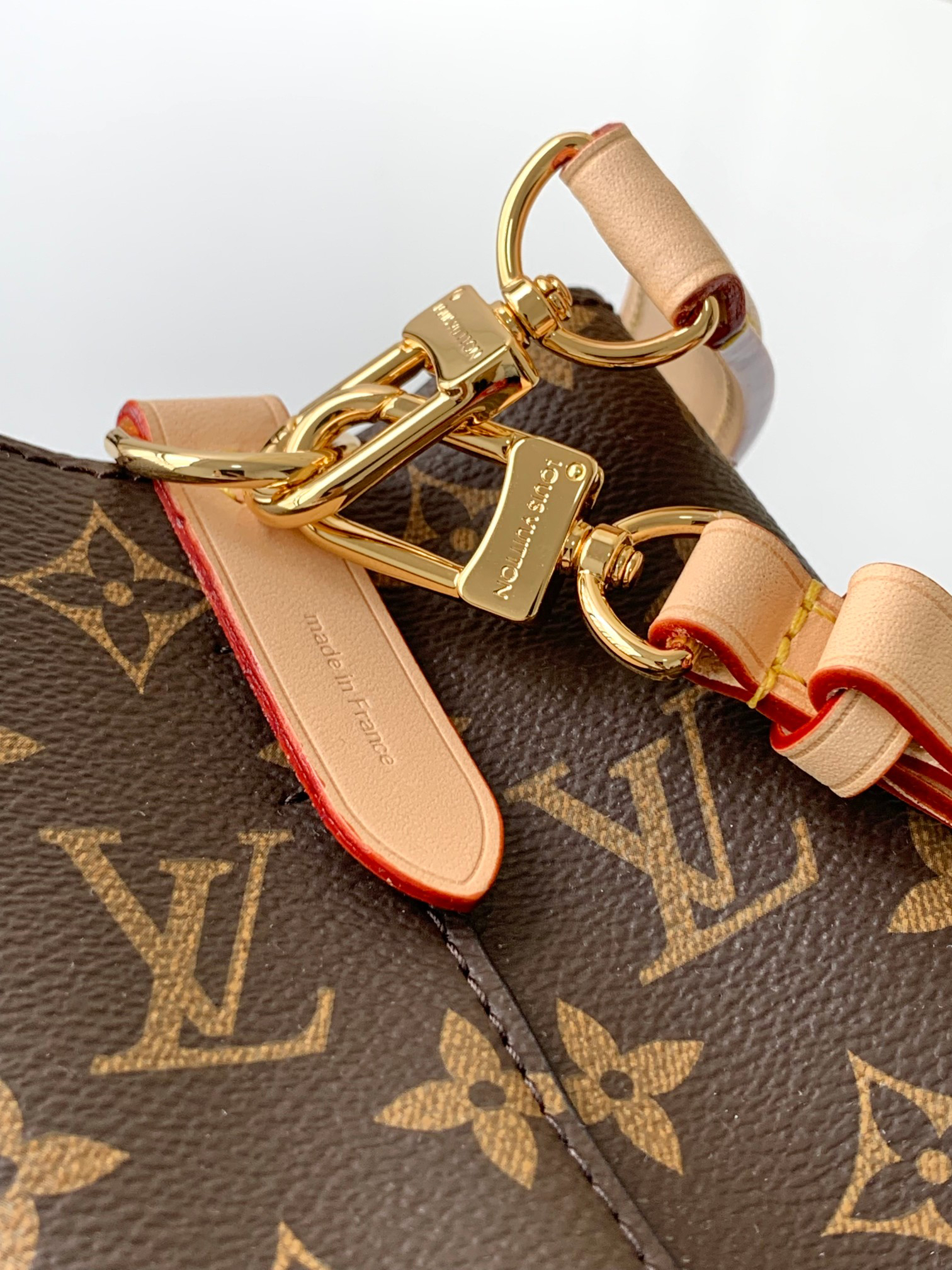 Louis Vuitton NéoNoé BB Monogram Canvas Bucket Bag - Image 6