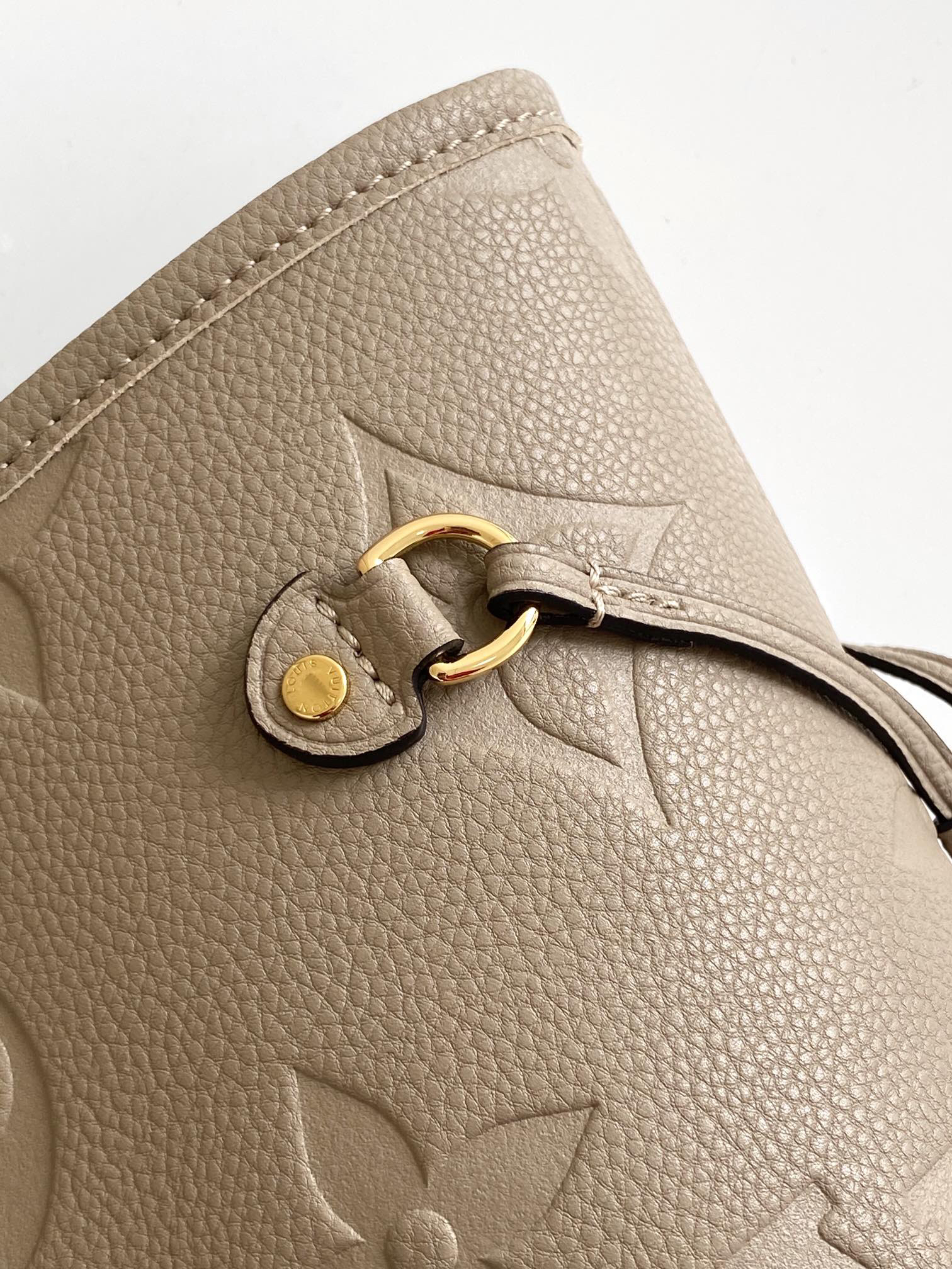 Louis Vuitton Neverfull Medium Leather Tote Bag - Image 6