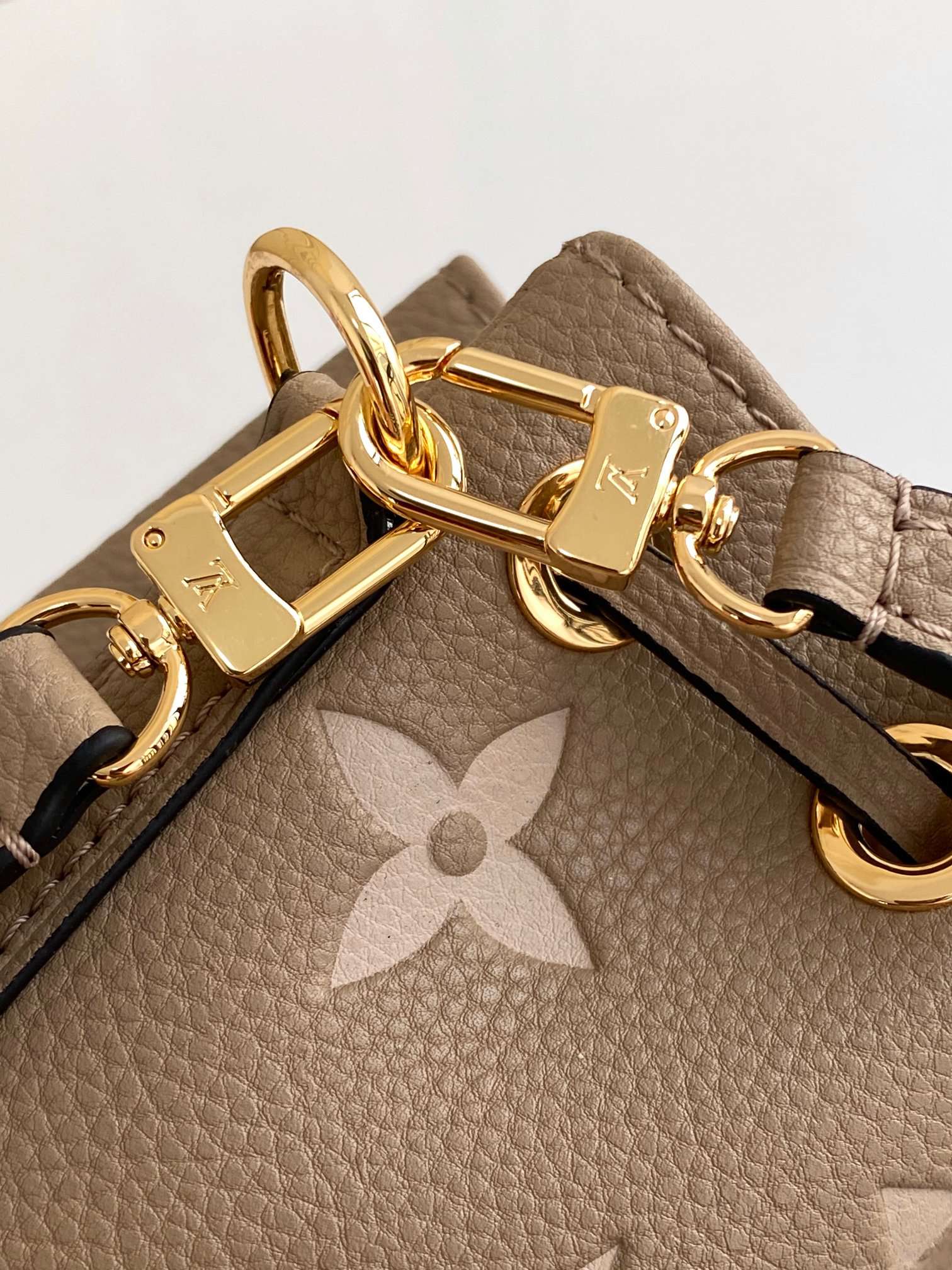 Louis Vuitton Nano Noé Bucket Bag M81626 - Image 6
