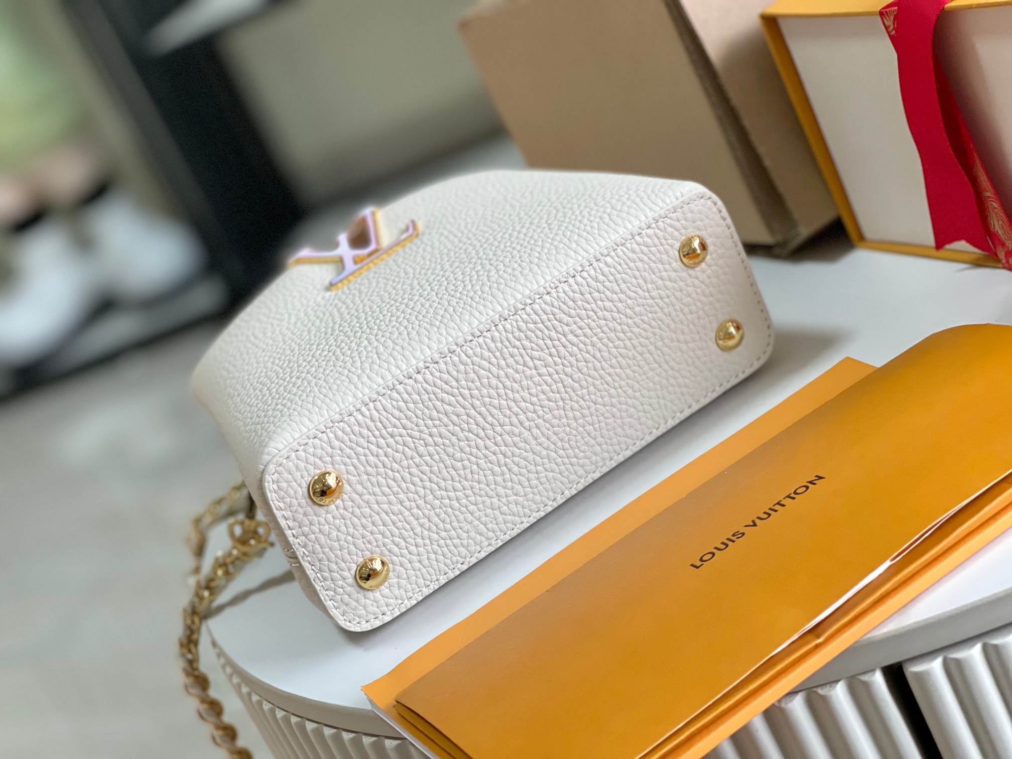 Louis Vuitton Capucines Mini Handbag - Image 6