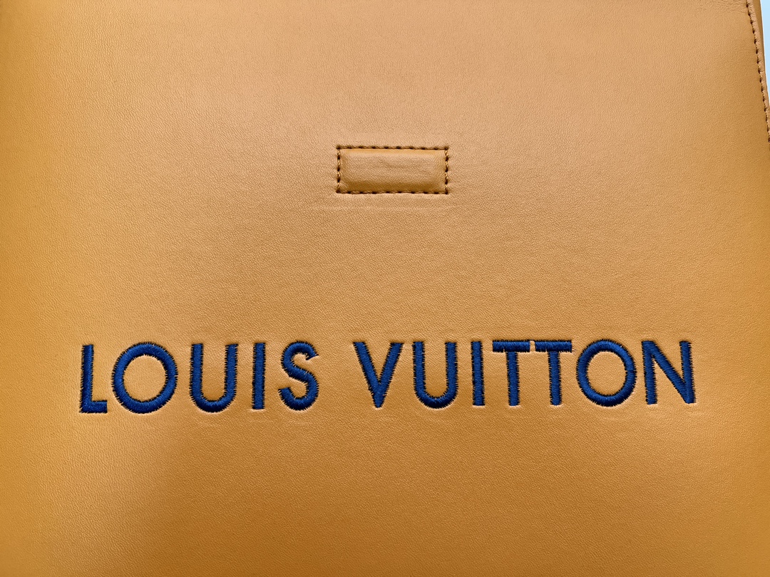 Louis Vuitton M24578 Sandwich Handbag - Image 6