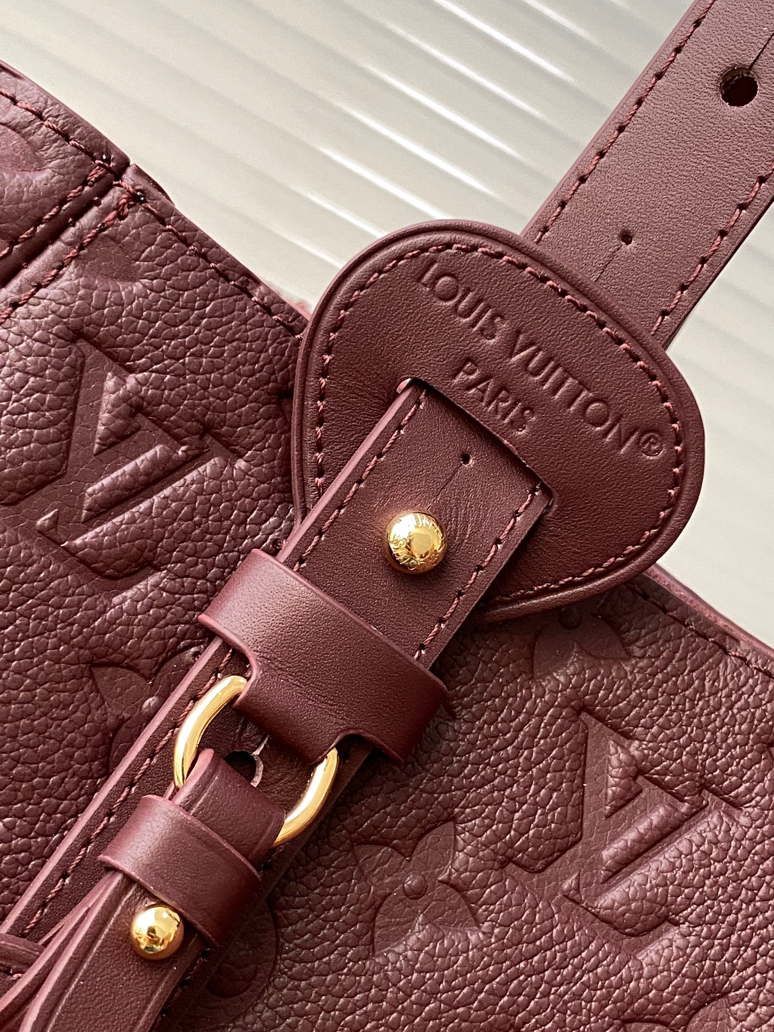 Louis Vuitton All In One MM Monogram Empreinte Leather Bag - Image 6
