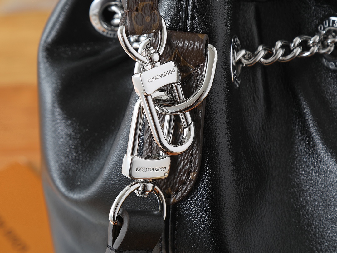 Louis Vuitton No Way Bag - Image 6