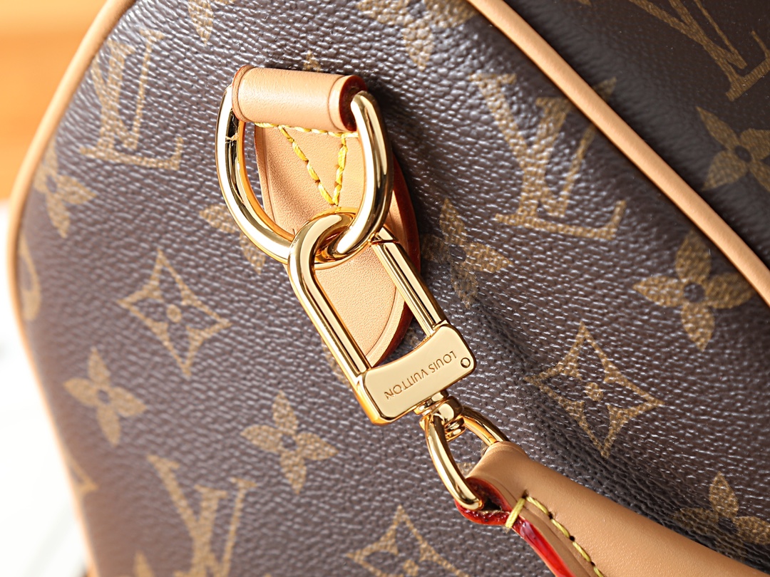 Louis Vuitton Speedy Soft 30 Crafty Handbag - Image 6