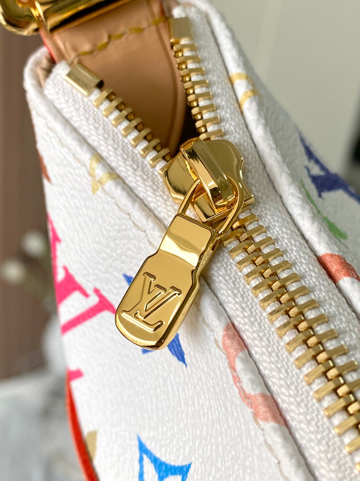 Cruiser Toiletry Bag in Monogram Multicolore Canvas - Image 6