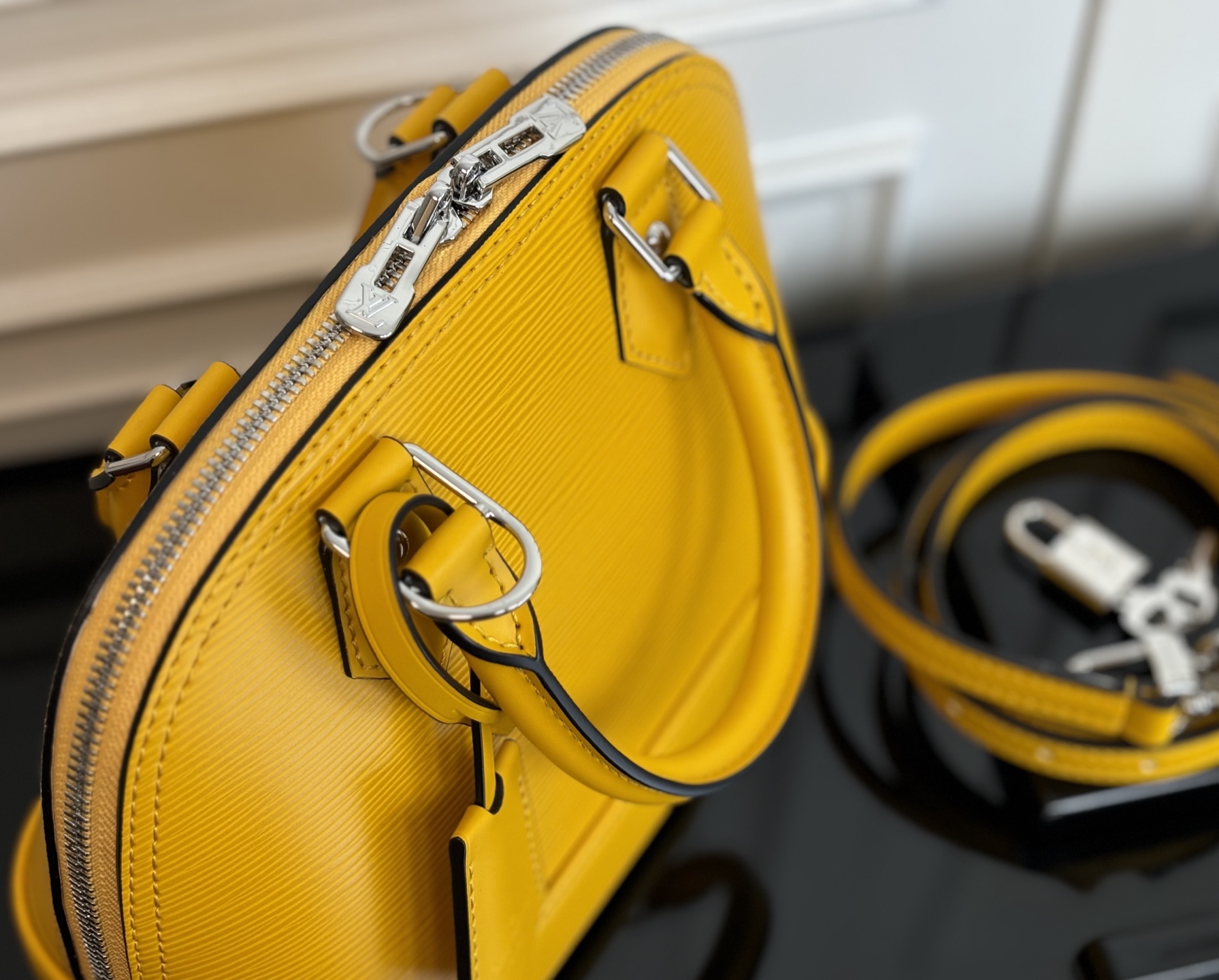 Alma BB Epi Leather Handbag Yellow - Image 6