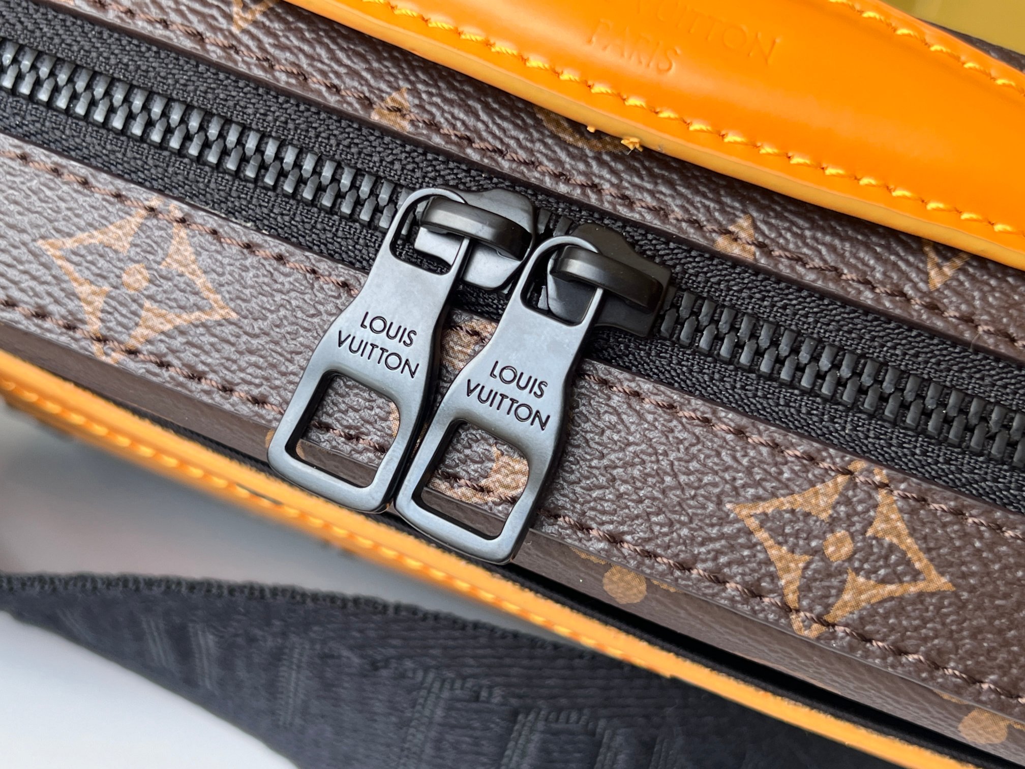 Louis Vuitton Handle Soft Trunk Bag M46689 - Image 6