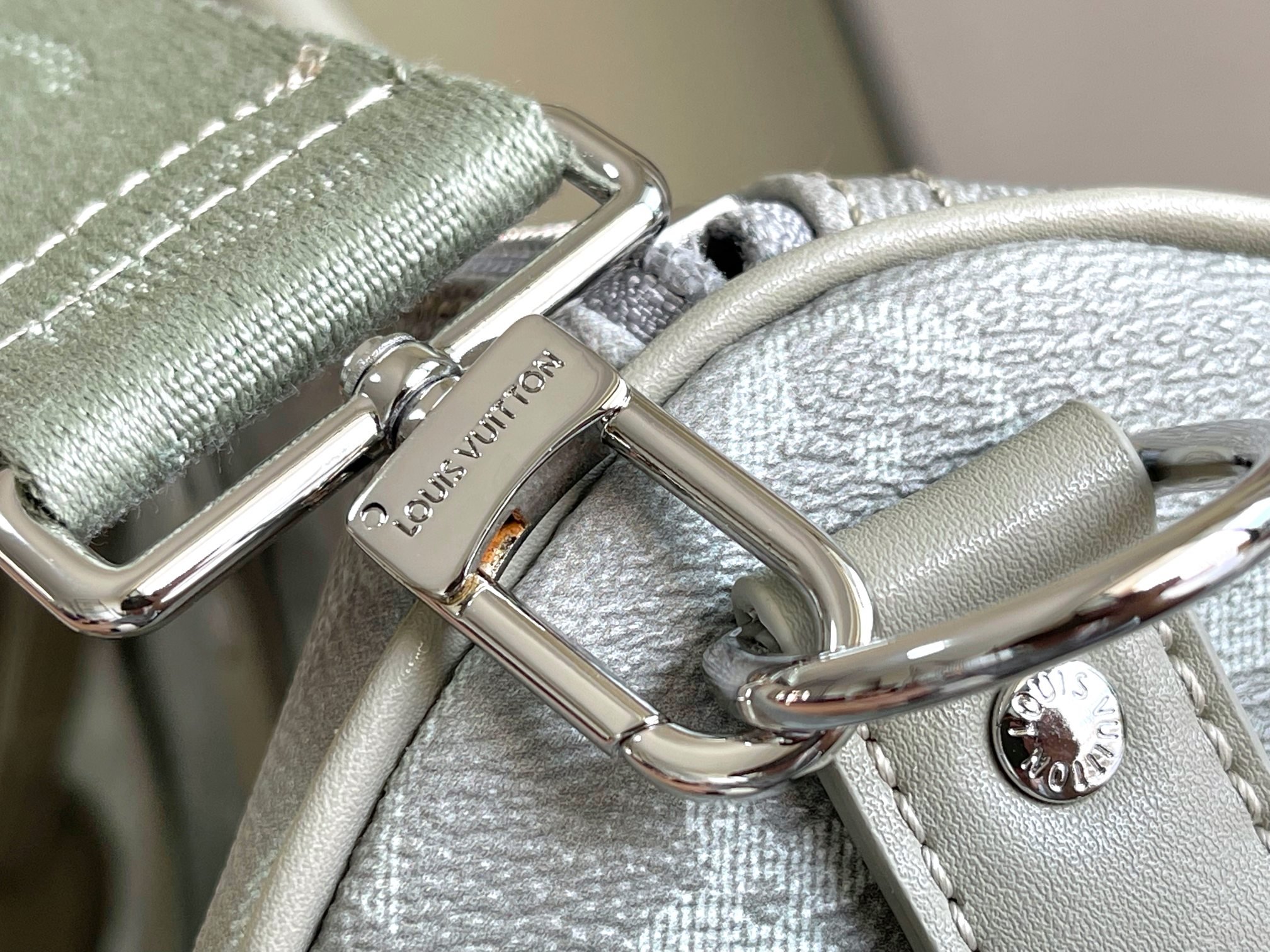 Louis Vuitton Keepall Bandouliere 45 Travel Bag - Image 6