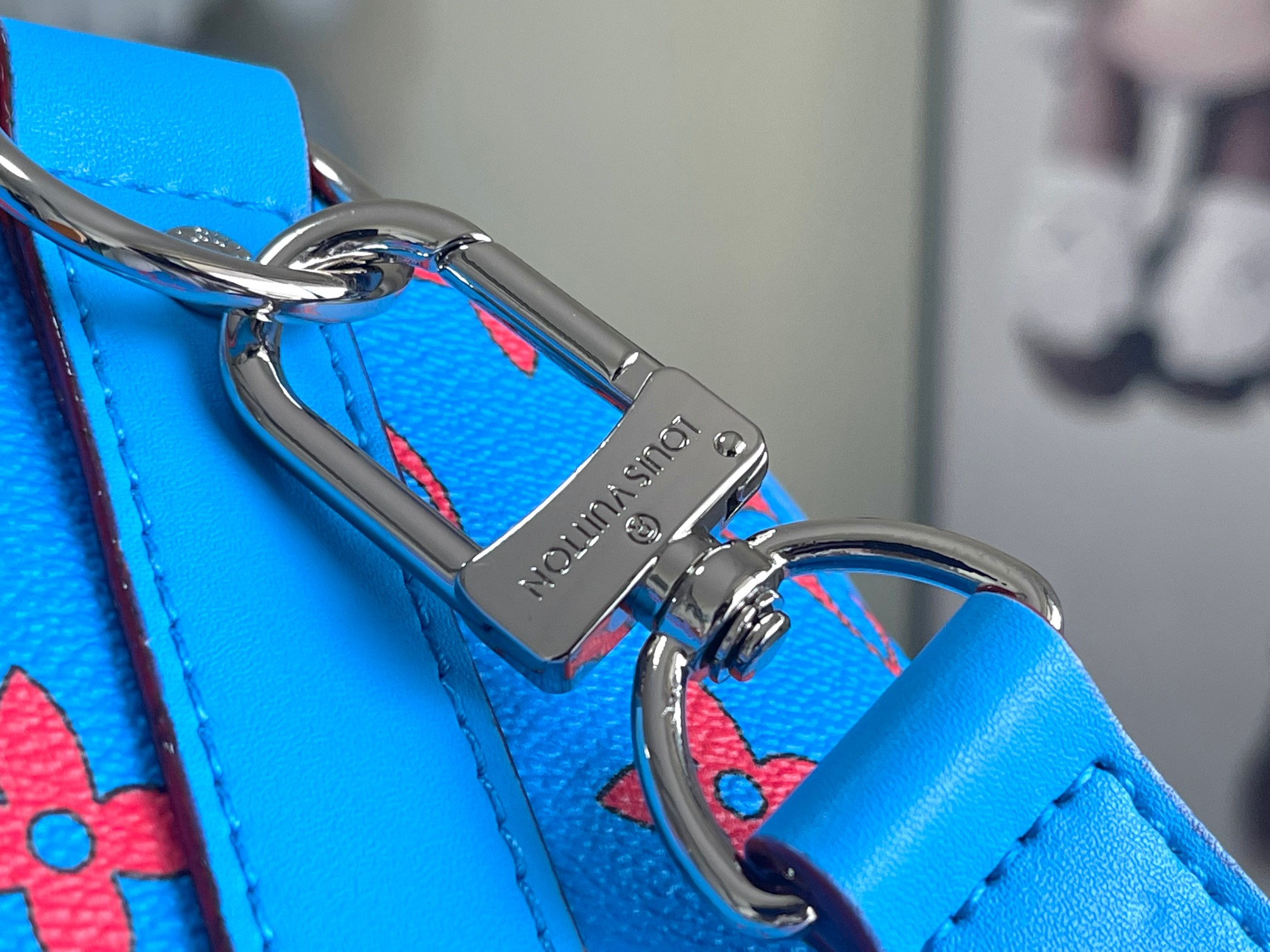 Louis Vuitton Keepall Bandouliere 50 Travel Bag Blue Monogram Bandana - Image 6
