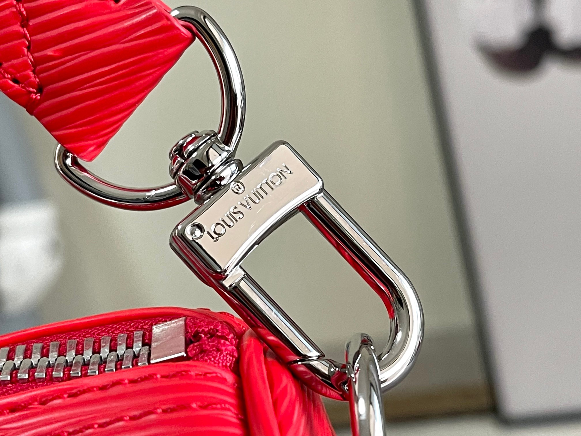 Keepall Bandouliere 50 Travel Bag - Image 6