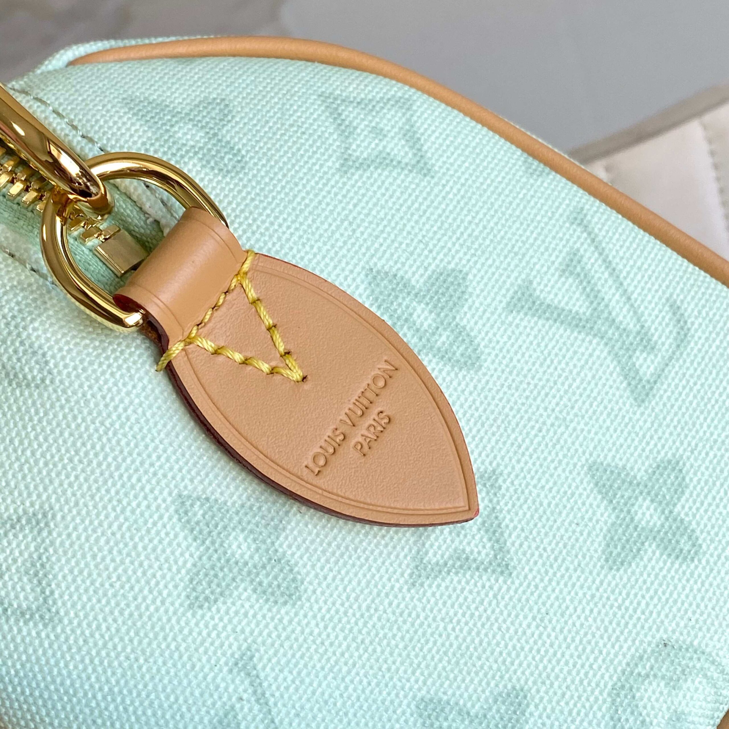 Louis Vuitton Speedy Bandouliere 20 Monogram Crossbody Bag - Image 6