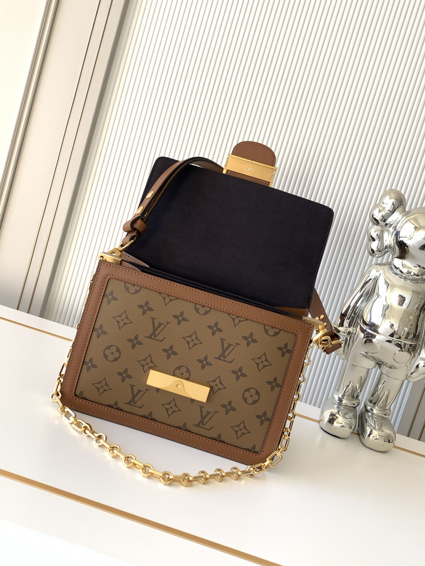Louis Vuitton Dauphine Medium Handbag in Monogram and Monogram Reverse Canvas - Image 6