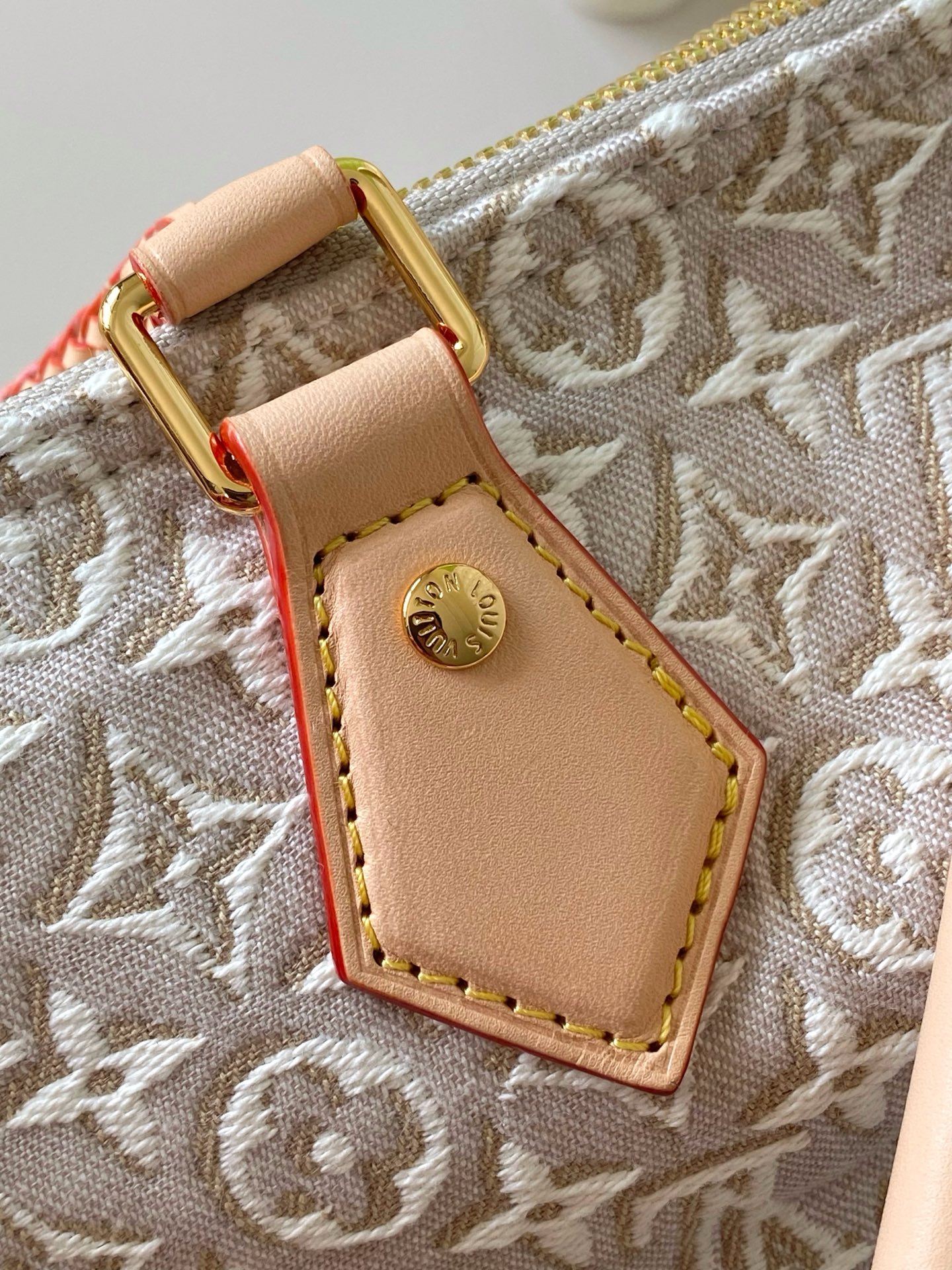 Louis Vuitton Speedy Soft 30 Handbag - Image 6