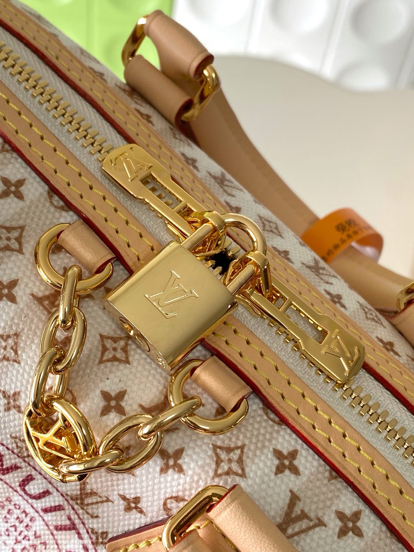 Louis Vuitton Speedy Bandoulière 20 Crossbody Bag - Image 6
