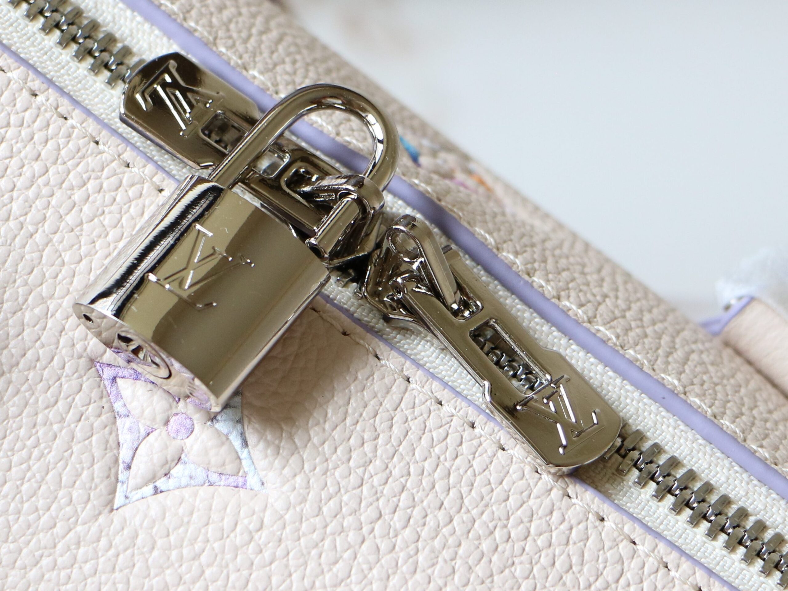 Louis Vuitton Speedy Bandoulière 20 Handbag - Image 6