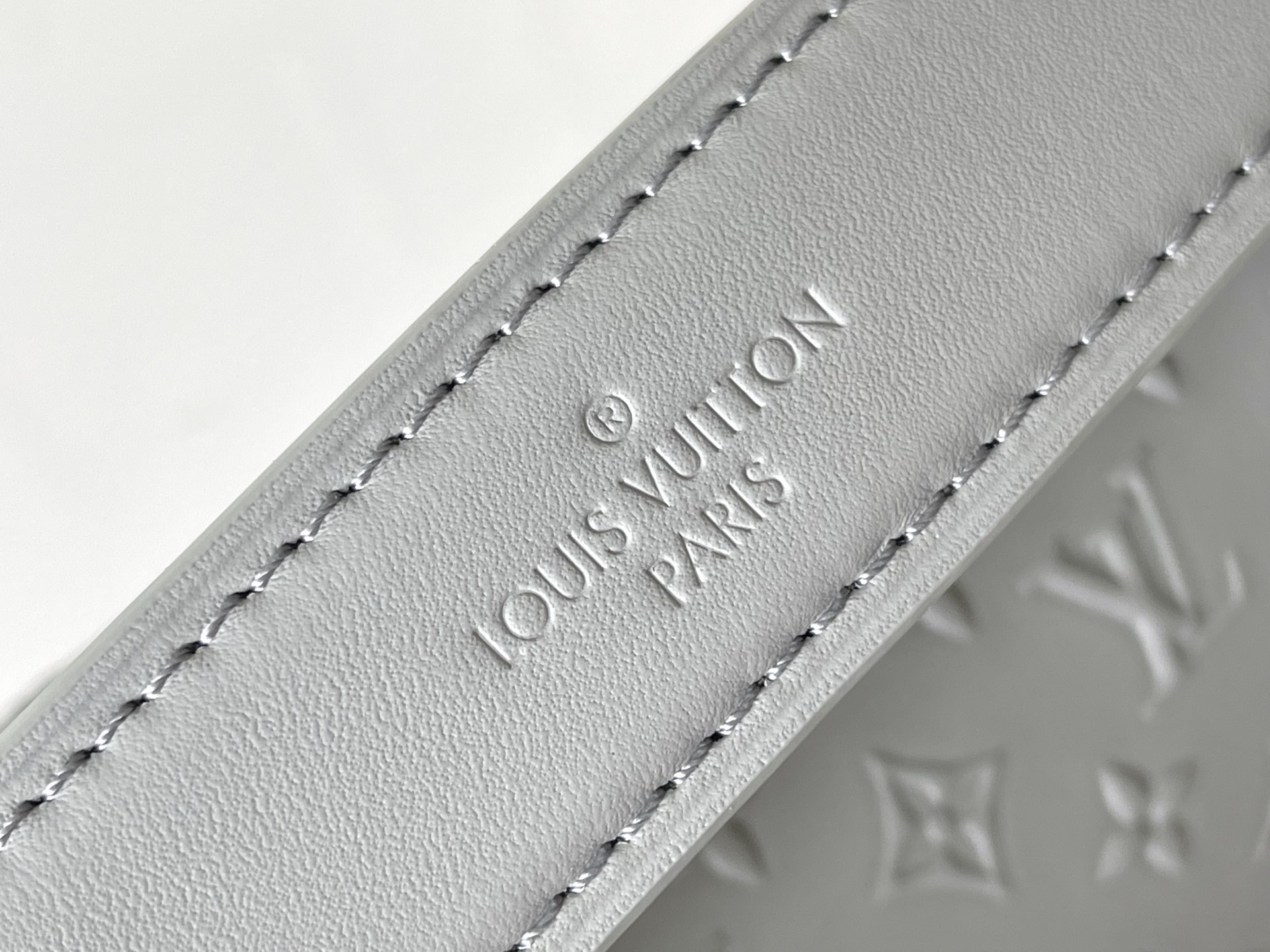 Louis Vuitton Side Trunk Medium Handbag M25602 - Image 6