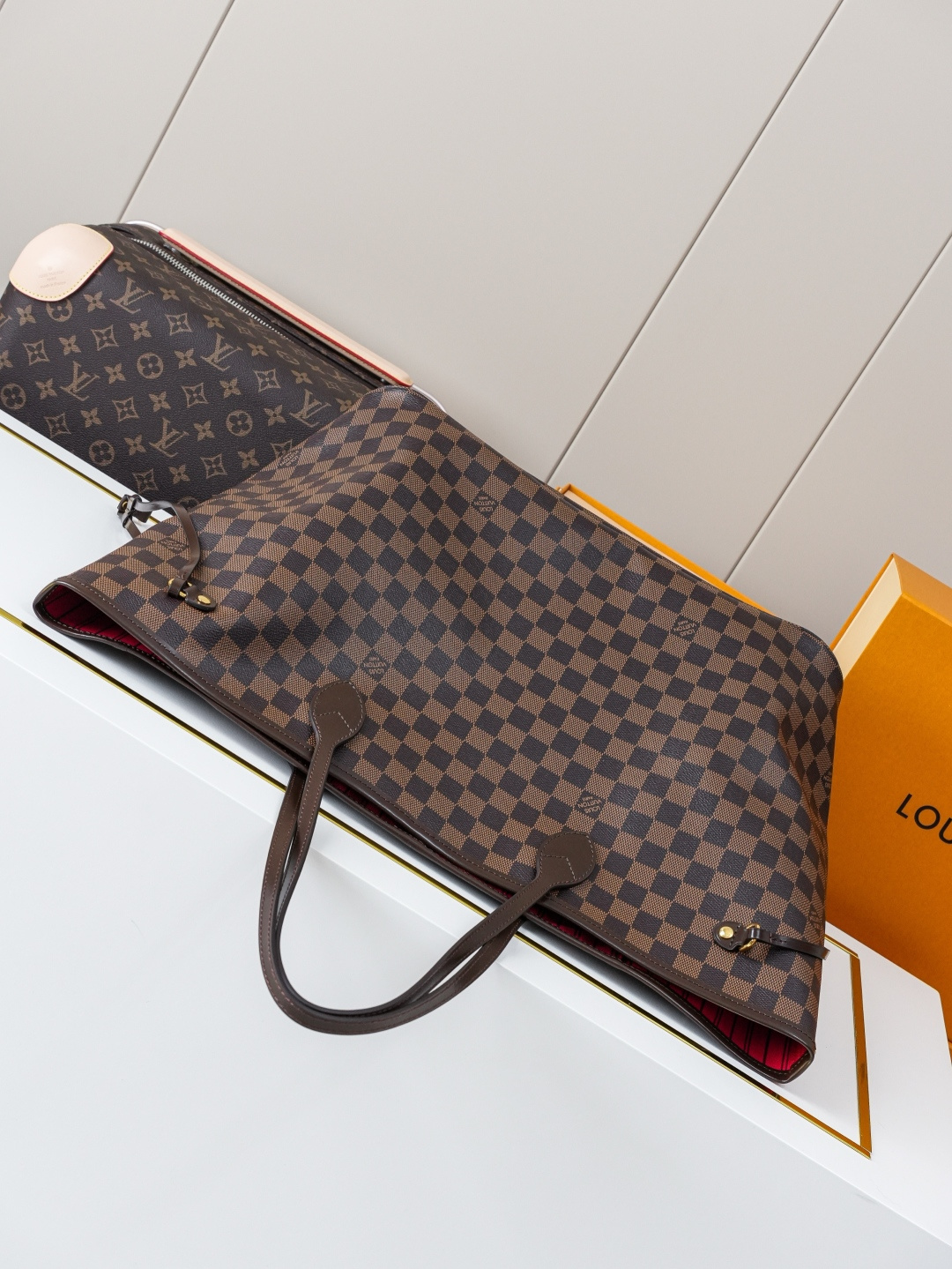 Louis Vuitton Neverfull Large Tote Bag in Damier Ebene - Image 6