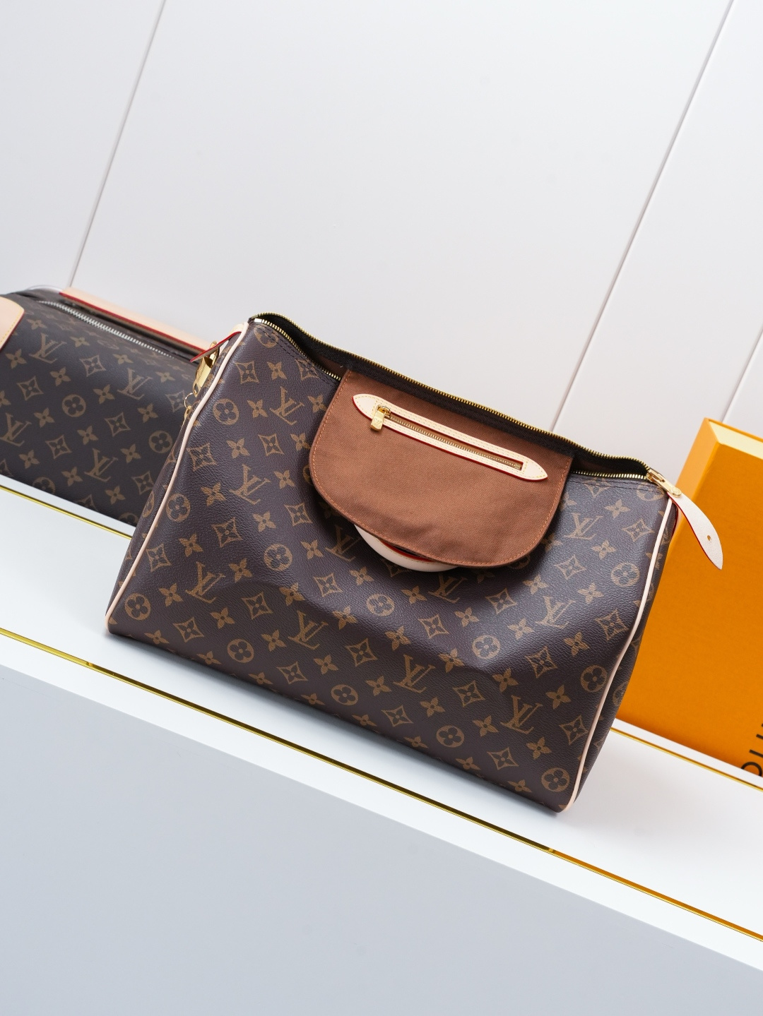 Louis Vuitton Speedy Bandoulière 35 Handbag in Damier Ebene - Image 6