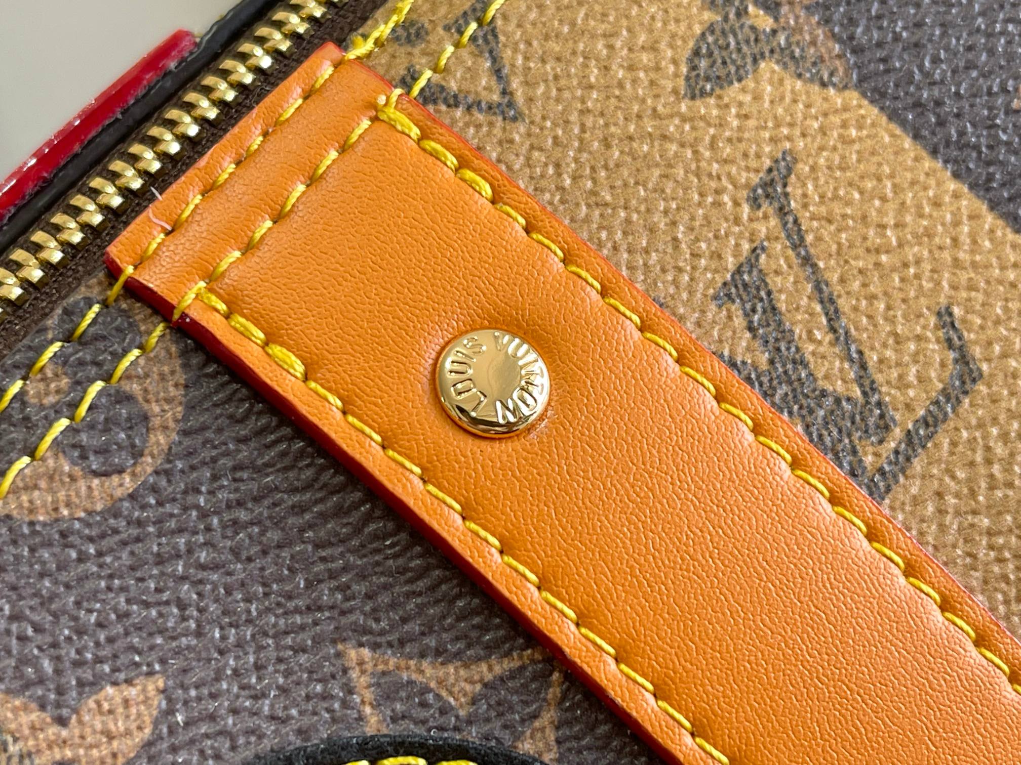 Louis Vuitton x NIGO City Keepall Handbag - Image 6