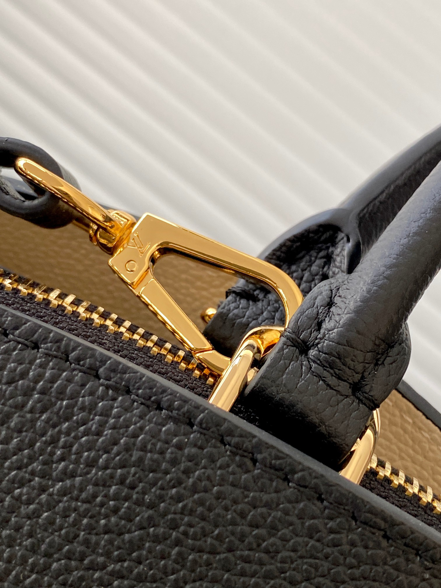 Louis Vuitton Grand Palais Monogram Leather Handbag M45842 - Image 6