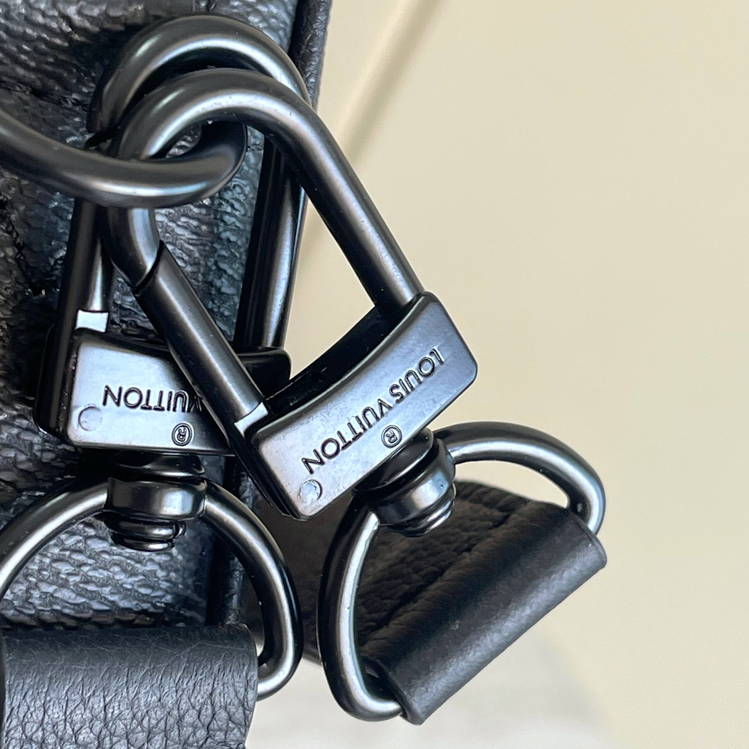Louis Vuitton Nil Crossbody Bag in Monogram Midnight Canvas - Image 6