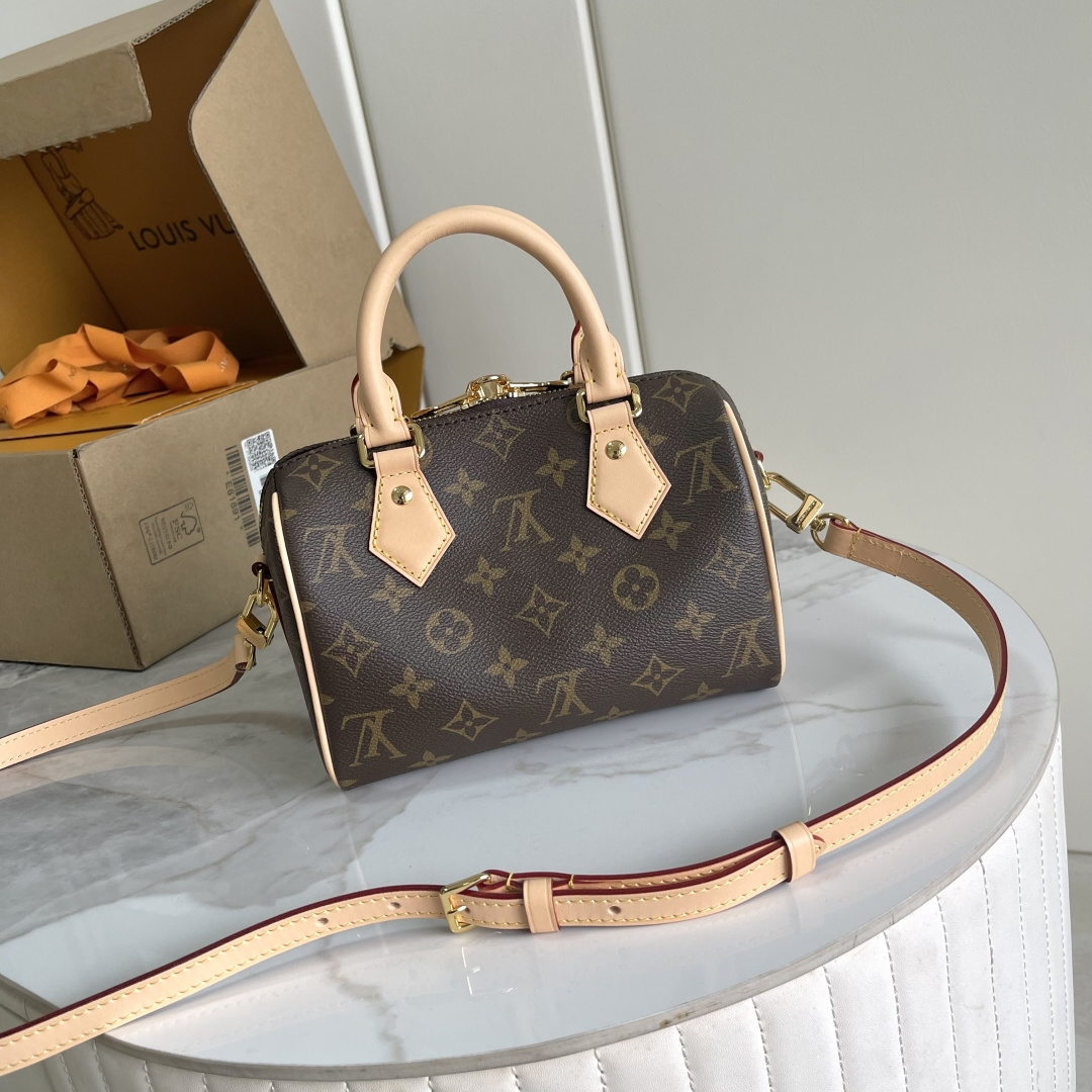 Louis Vuitton Speedy Bandouliere 20 Monogram Bag - Image 6