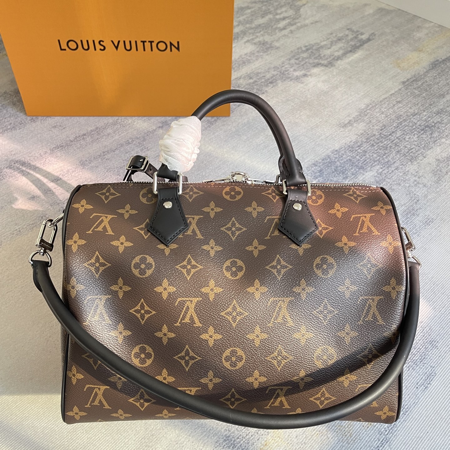 Louis Vuitton Speedy Soft 30 Boho Bag - Image 6