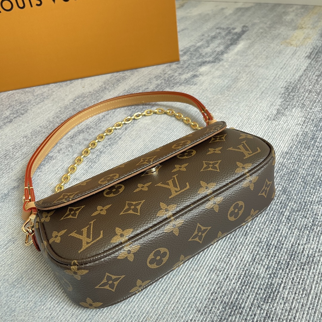 Wallet On Chain Ivy M81911 in Monogram Canvas - Image 6