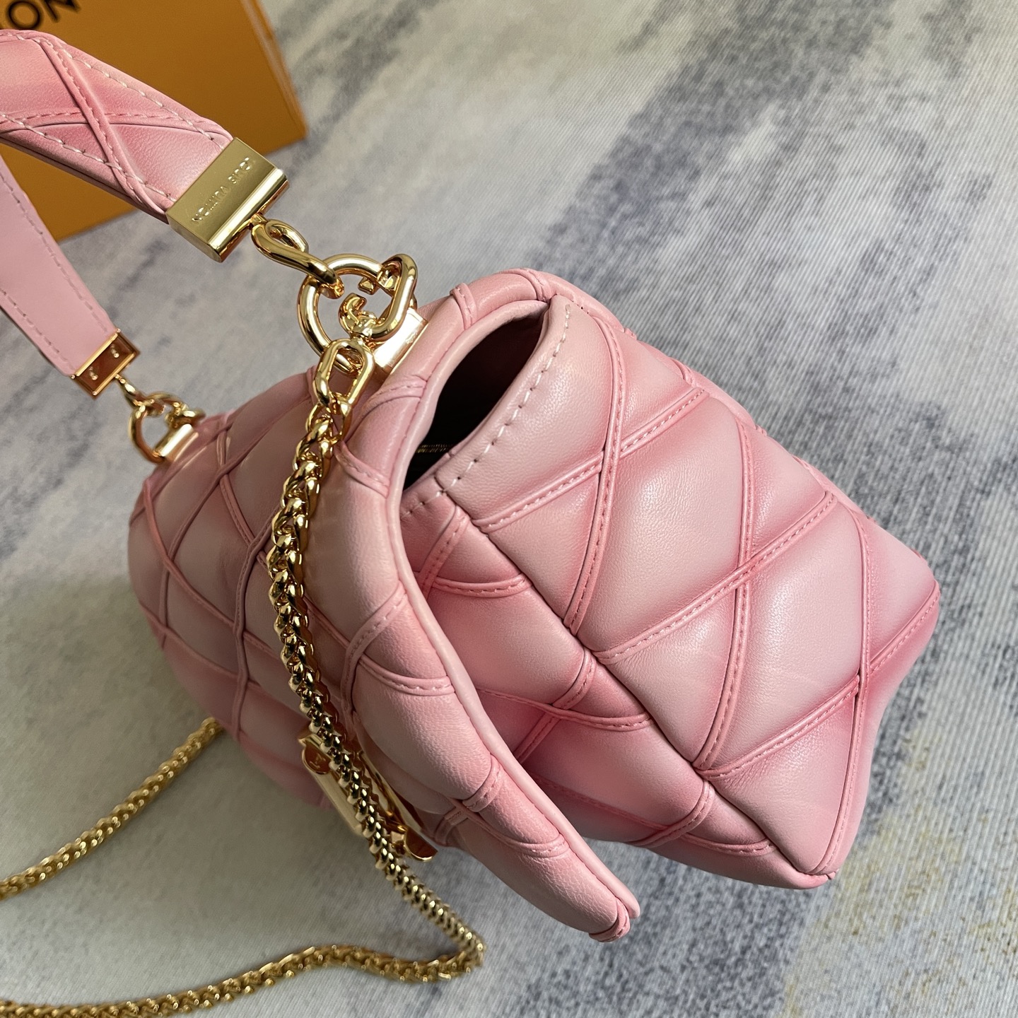 Louis Vuitton GO-14 Medium Handbag - Image 6