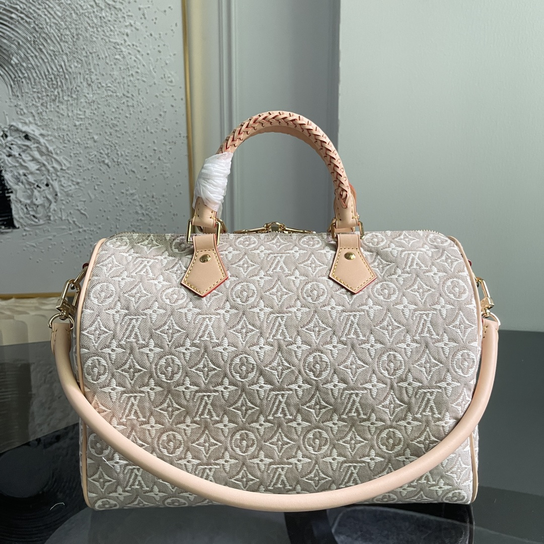 Louis Vuitton Speedy Soft 30 Handbag in Monogram Emblème Canvas - Image 6