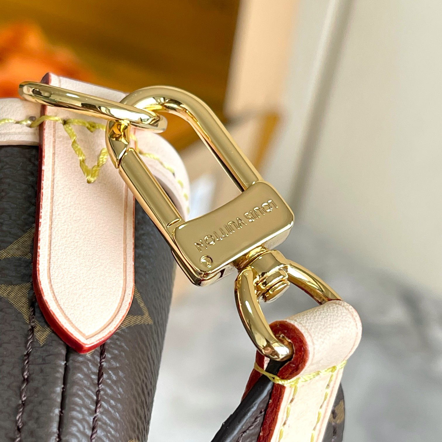 Louis Vuitton Neverfull MM Tote Bag in Damier Azur Canvas - Image 6