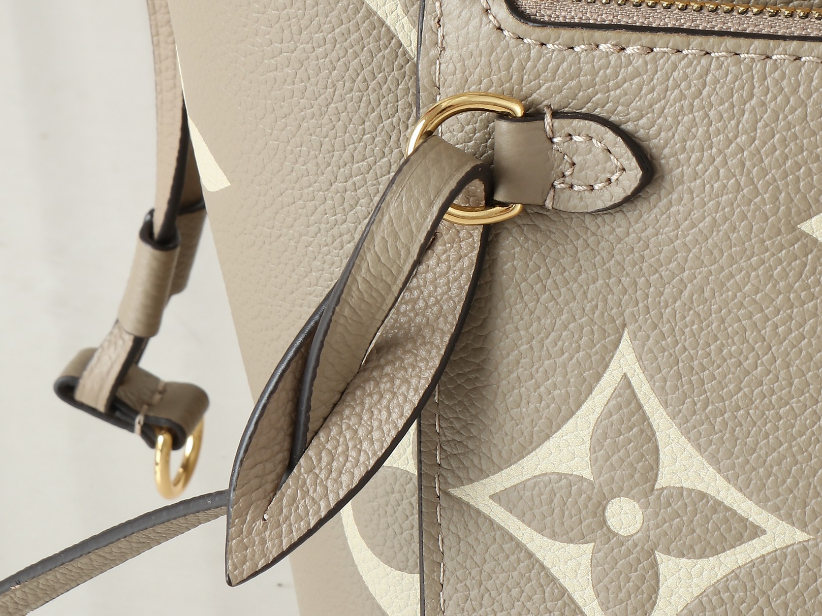 Louis Vuitton Neverfull MM Monogram Empreinte Tote Bag - Image 6