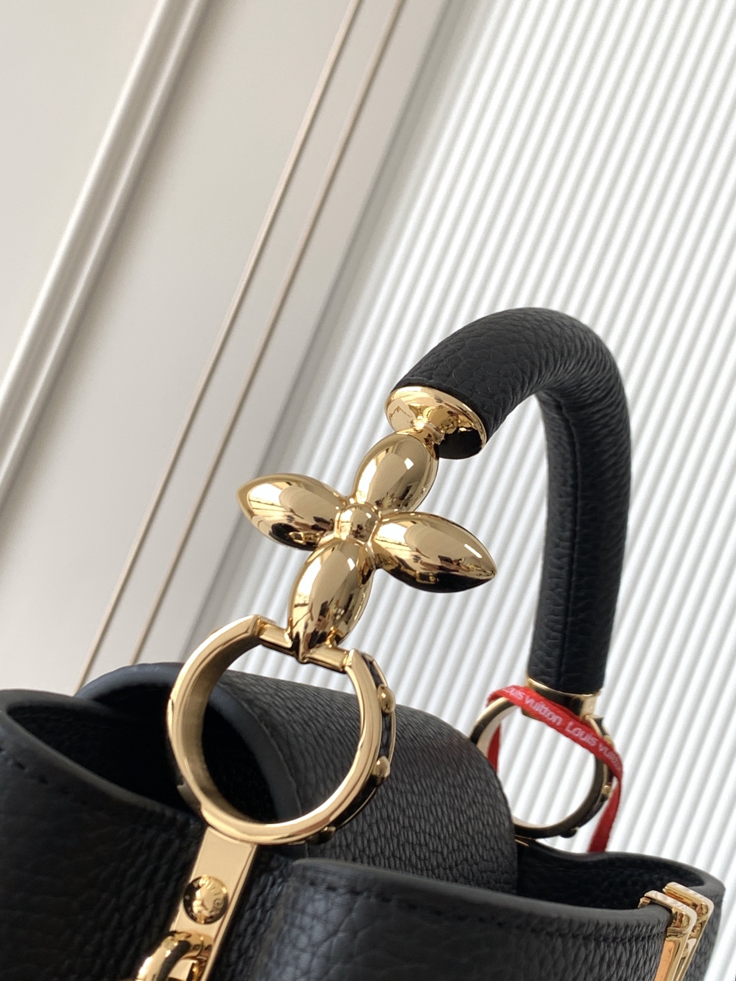 Louis Vuitton Capucines BB Handbag in Black Taurillon Leather - Image 6