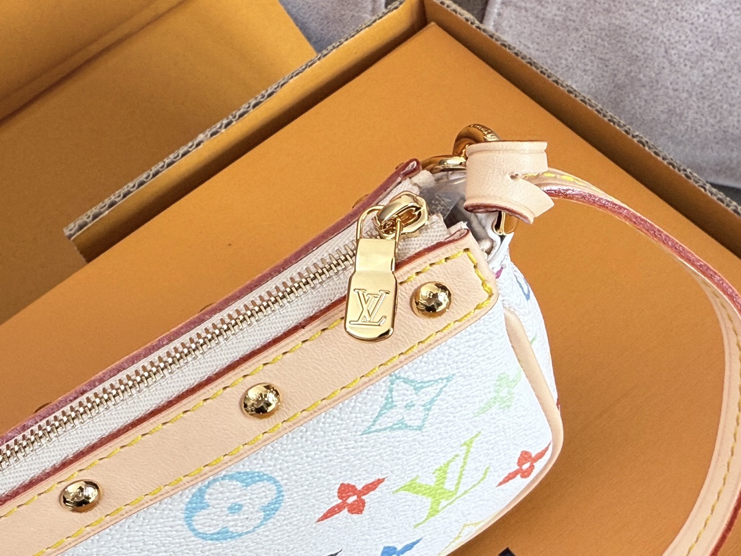 Louis Vuitton x Takashi Murakami Pochette Accessoires Handbag - Image 6