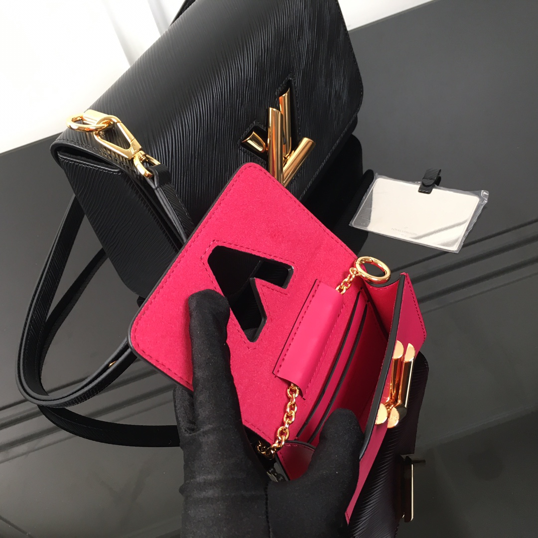 Louis Vuitton Twist Medium Crossbody Bag with Detachable Twisty Clutch - Image 6