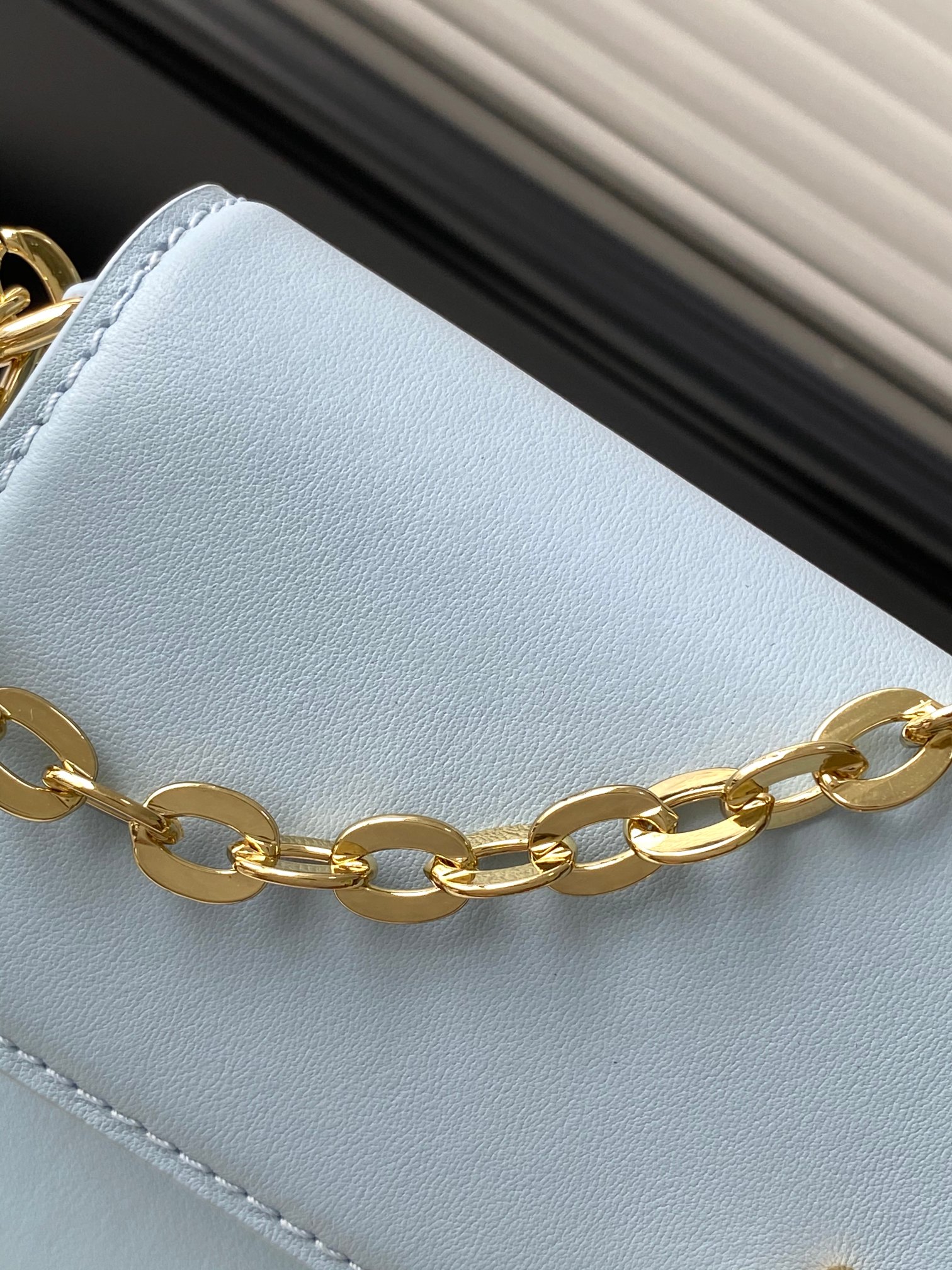 Louis Vuitton LV Bloom Wallet On Chain Crossbody Bag - Image 6