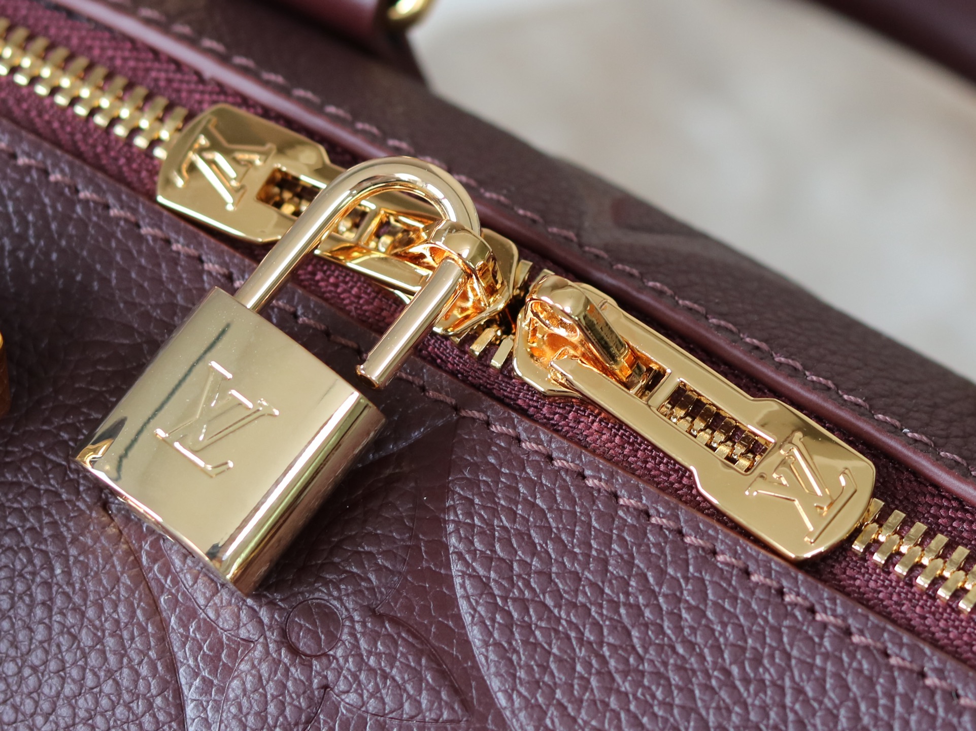 Louis Vuitton Sedy Bandoulière 20 Crossbody Bag in Burgundy Monogram Empreinte Leather - Image 6