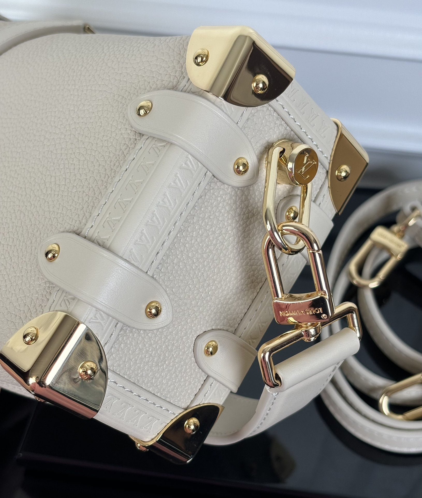 Louis Vuitton Side Trunk Mini Handbag, White with Gold-Tone Hardware - Image 6