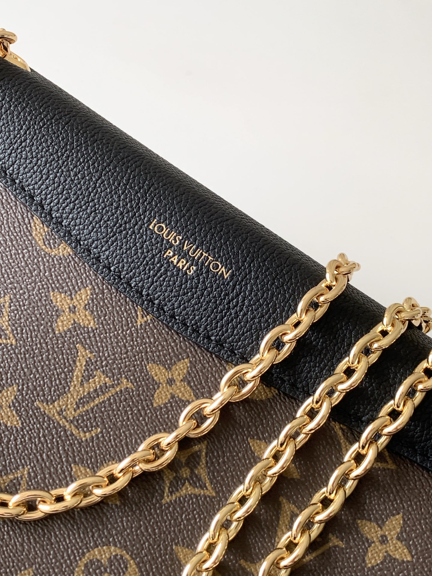 Louis Vuitton Saint-Germain PM Handbag - Image 6
